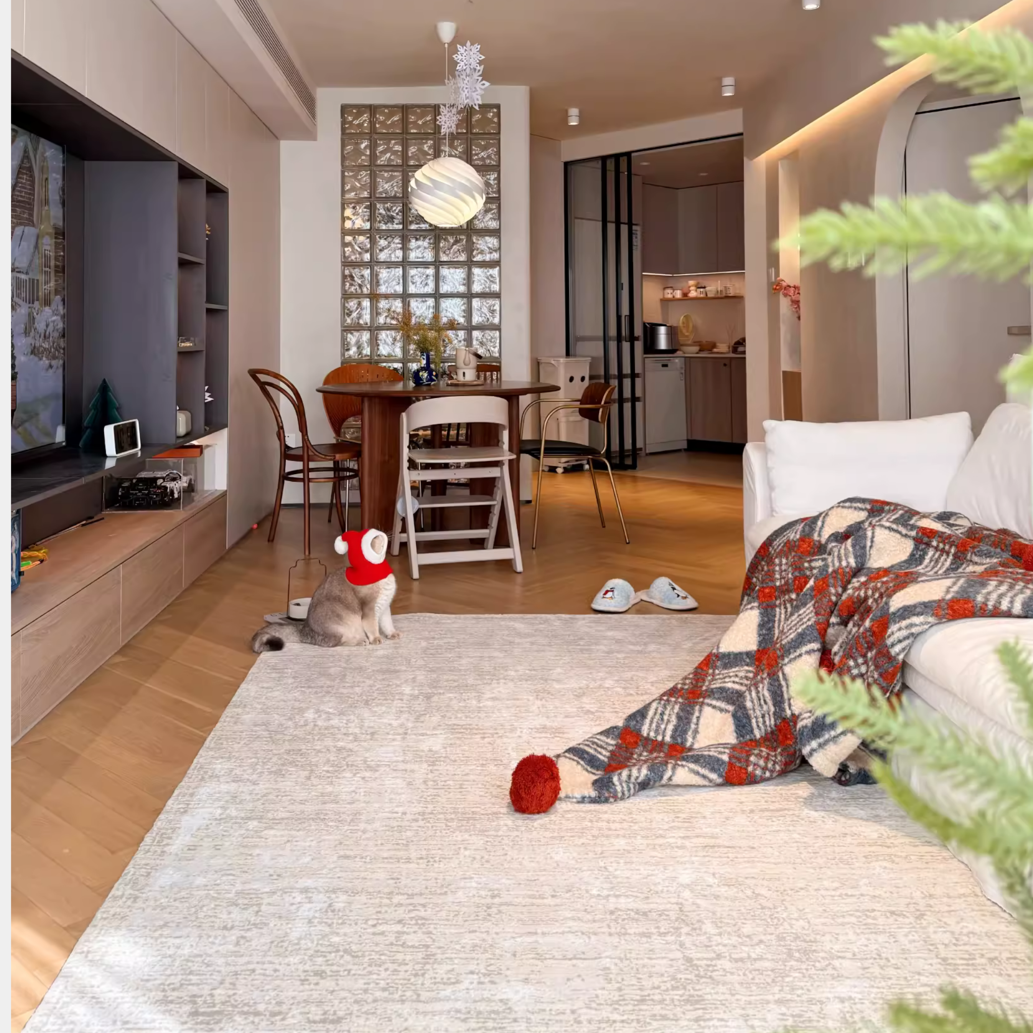 Crackle Glue-Free Rug