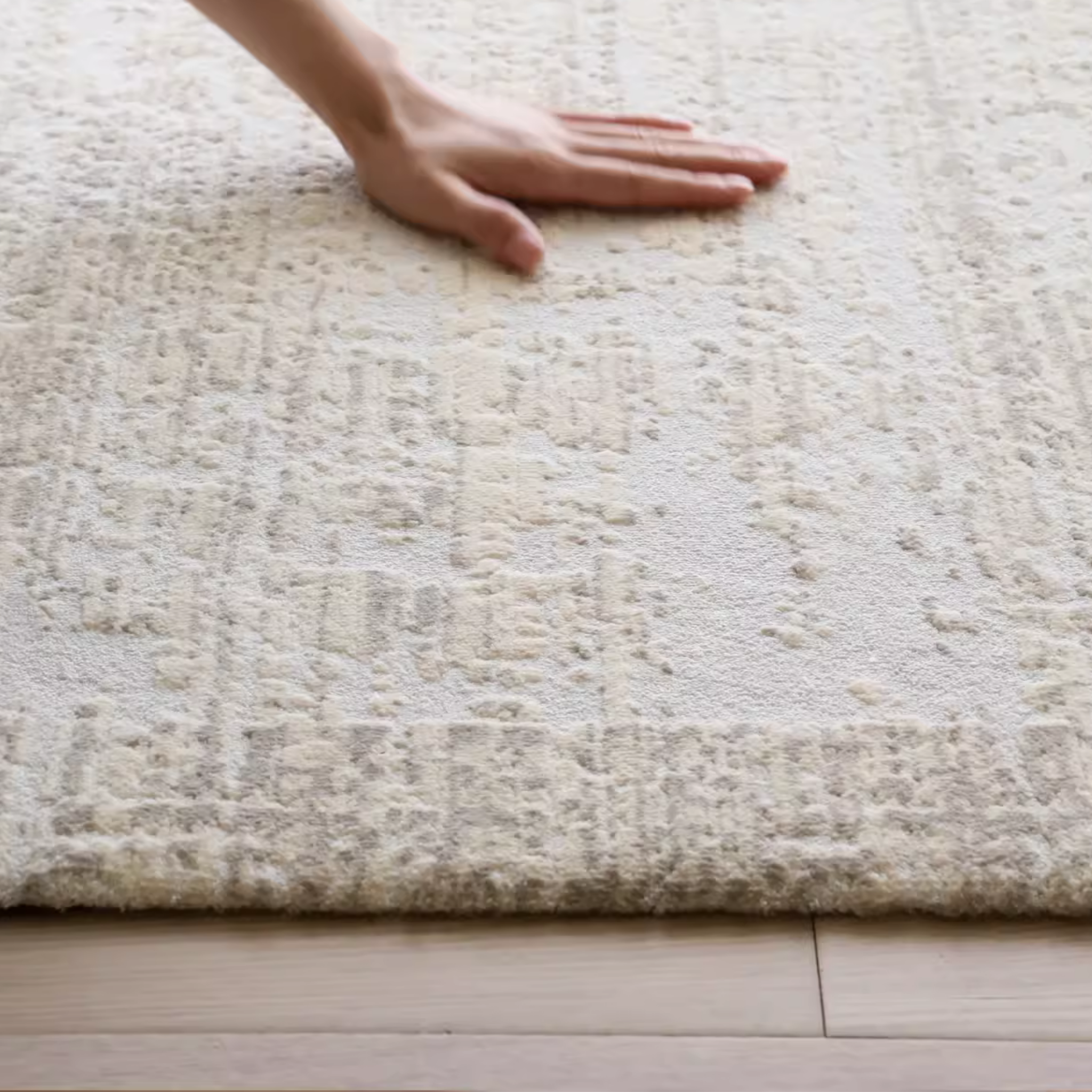 Crackle Glue-Free Rug