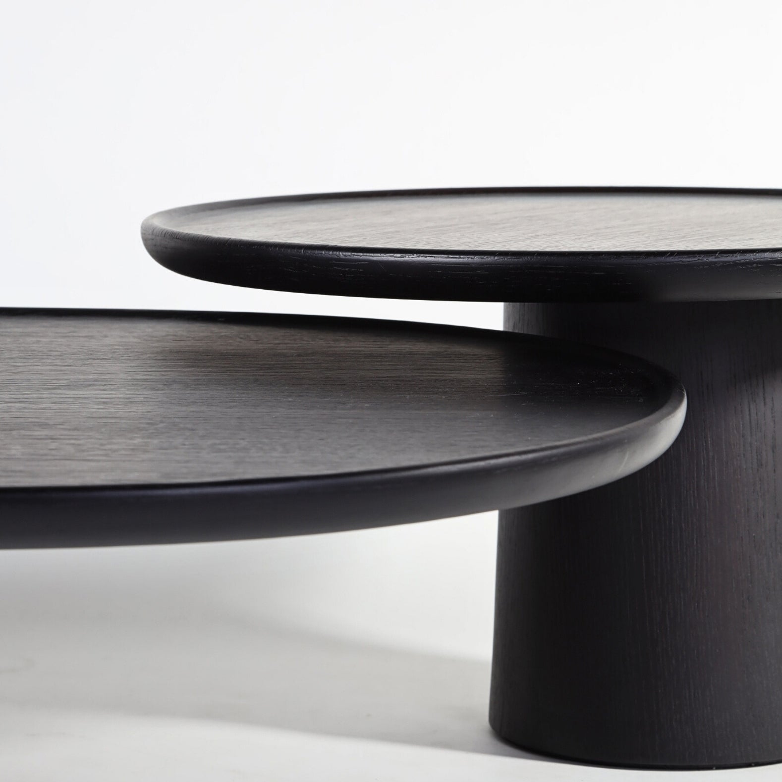 Balanced Coffee Table | The Feelter