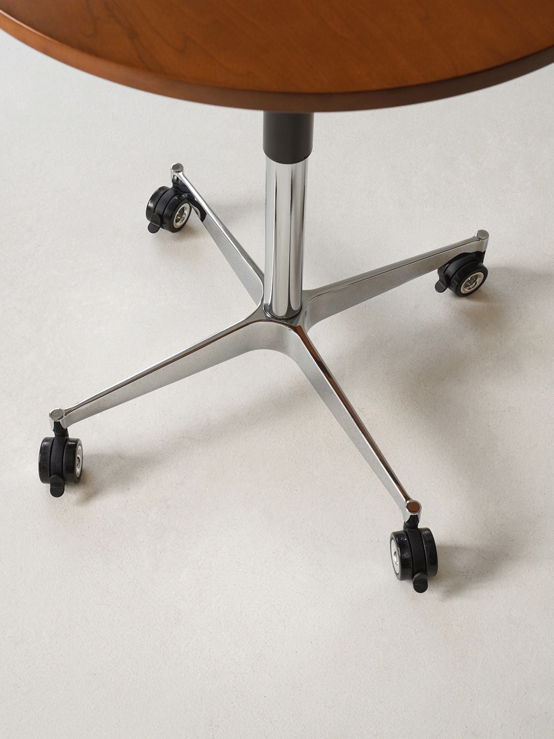 Height-Adjustable Bar Table