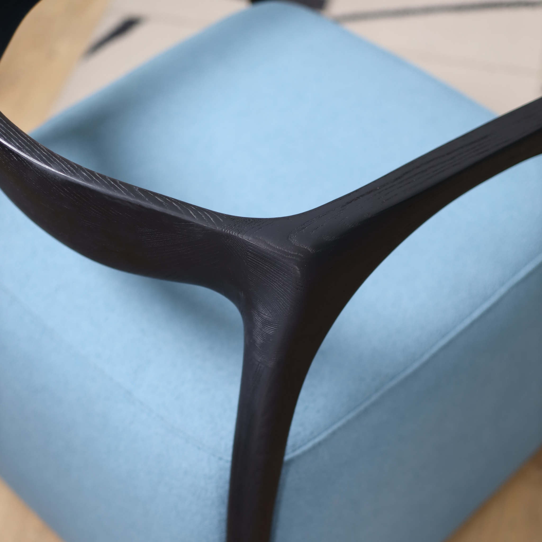 Vernon Armchair - The Feelter