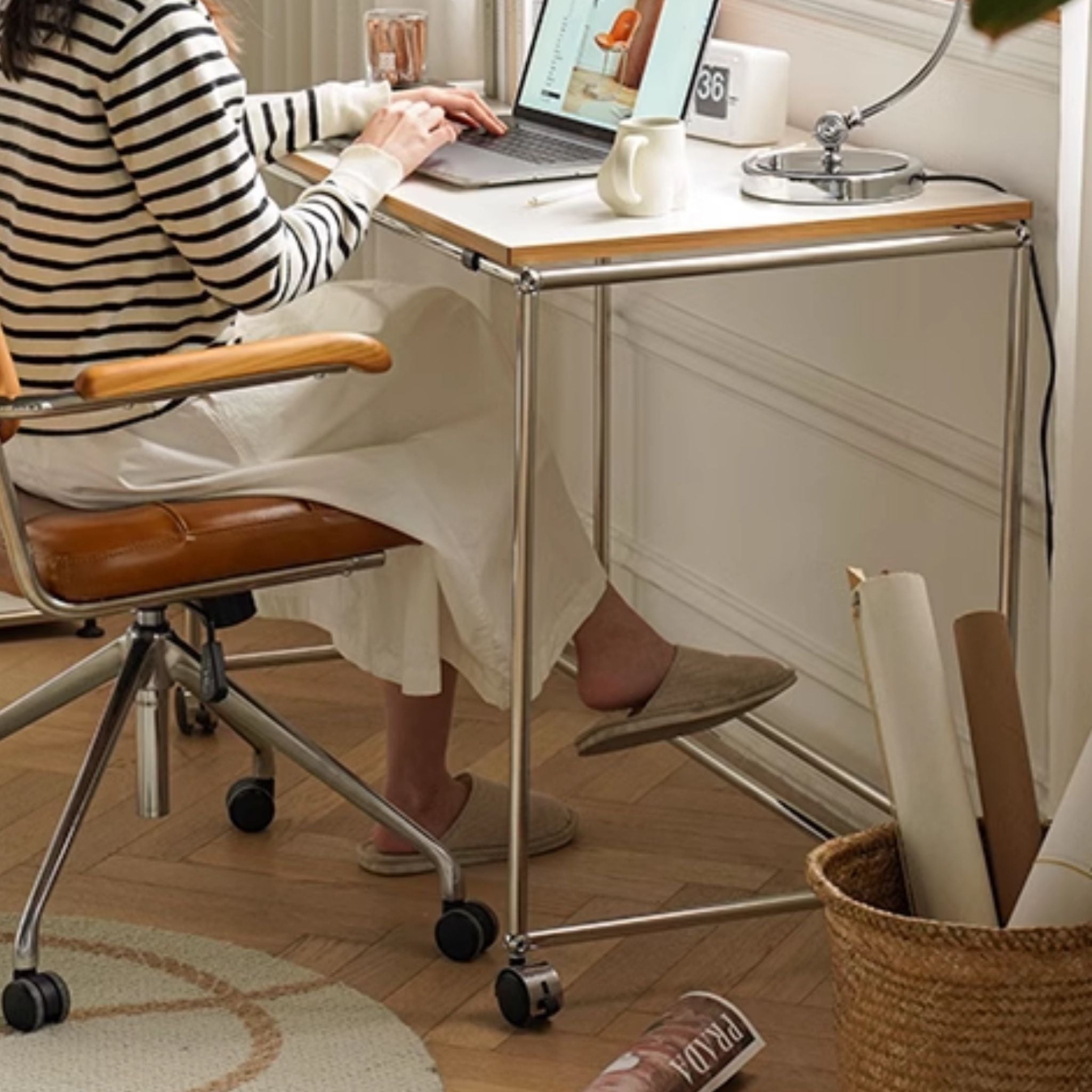 USM Haller Desk Replica | The Feelter