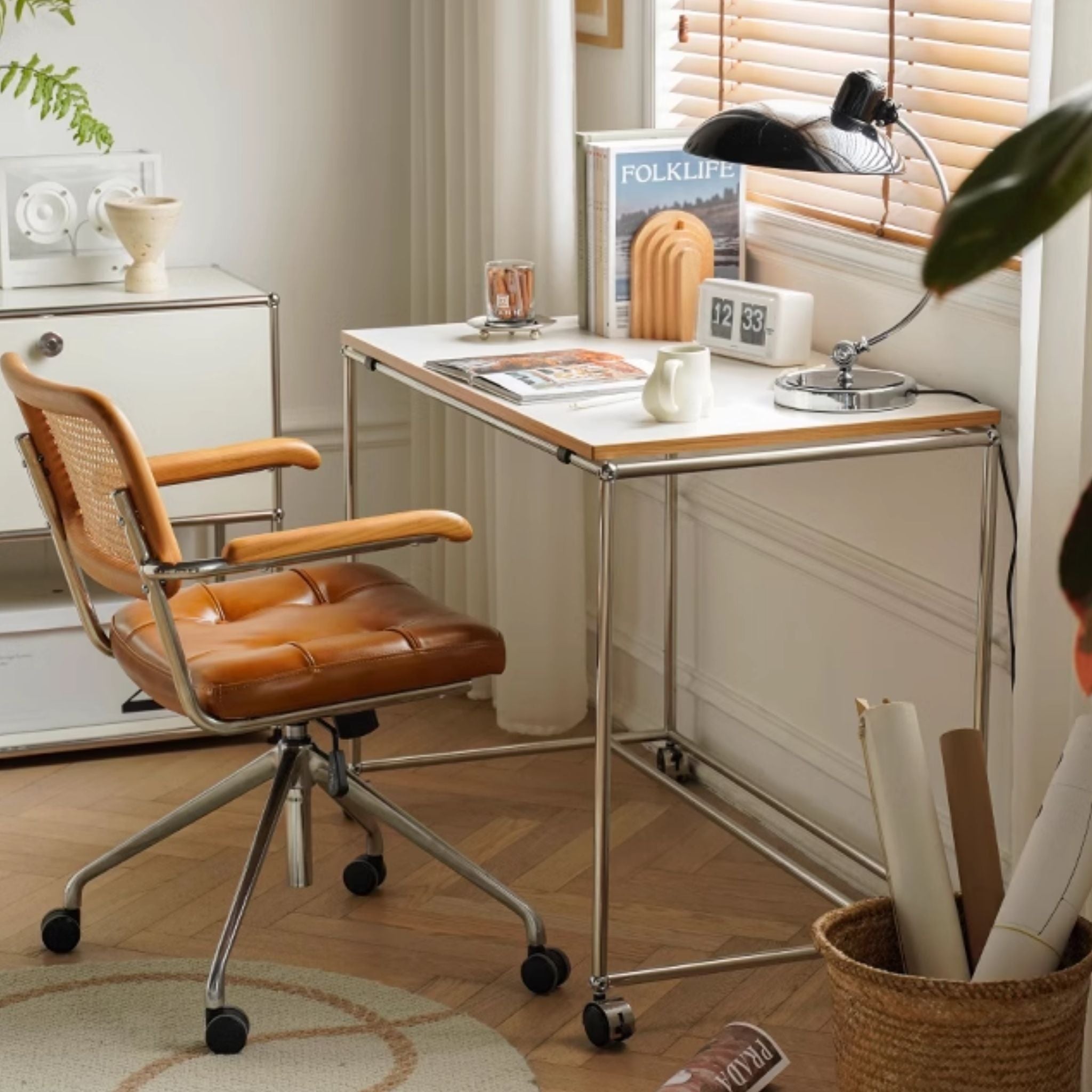 USM Haller Desk Replica | The Feelter