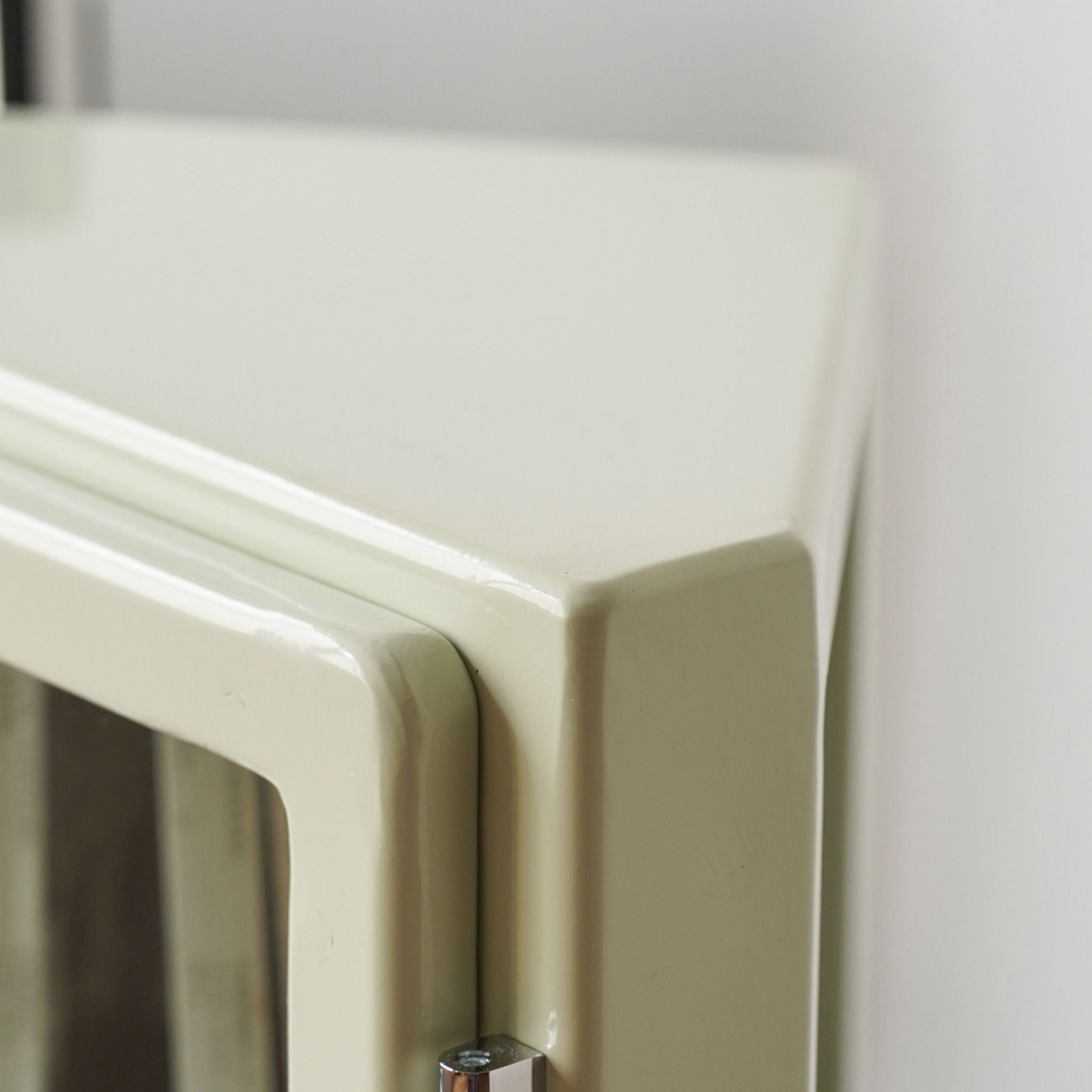 Moma Cabinet replica - The Feelter