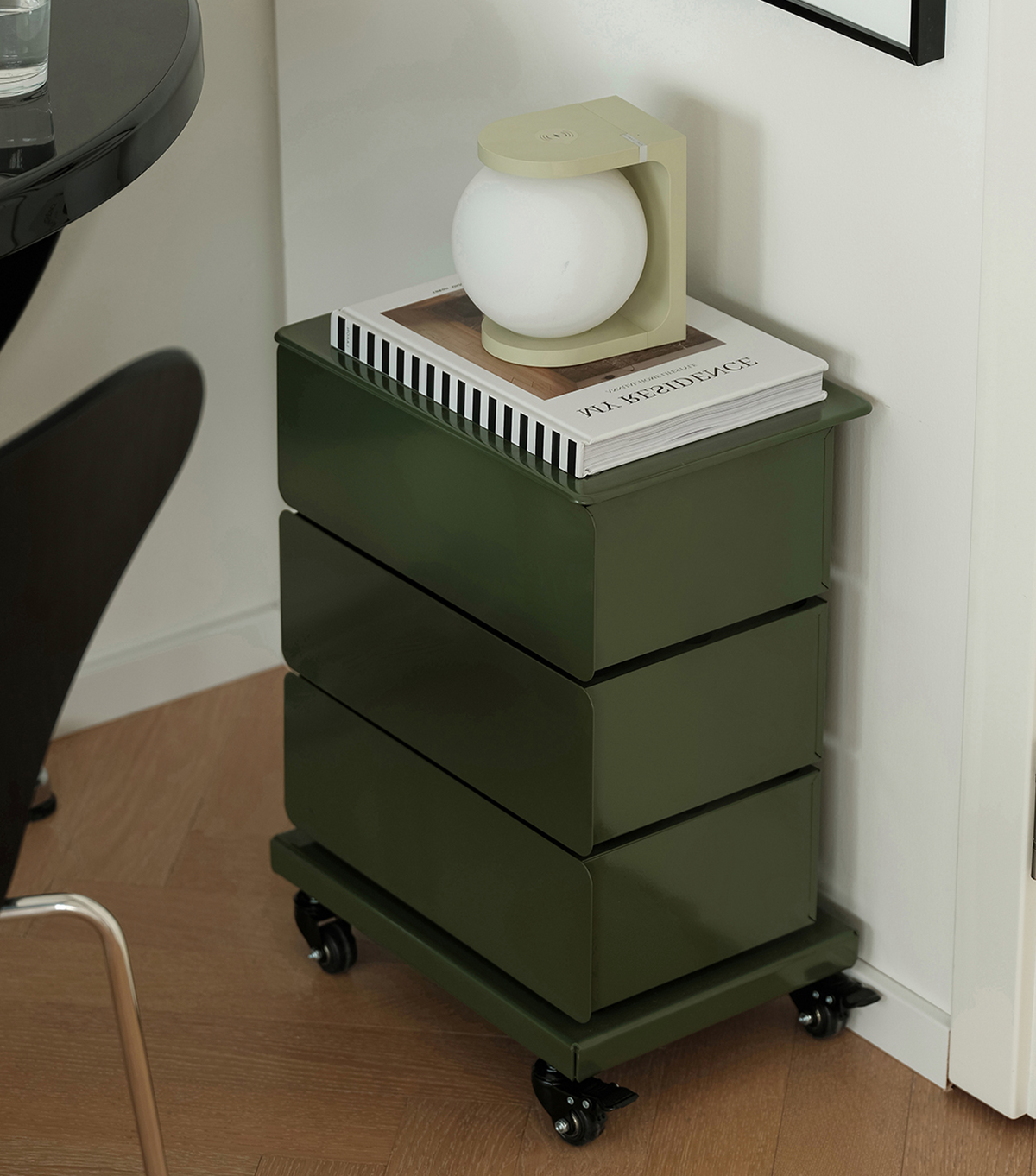 Block Swivel Trolley - The Feelter