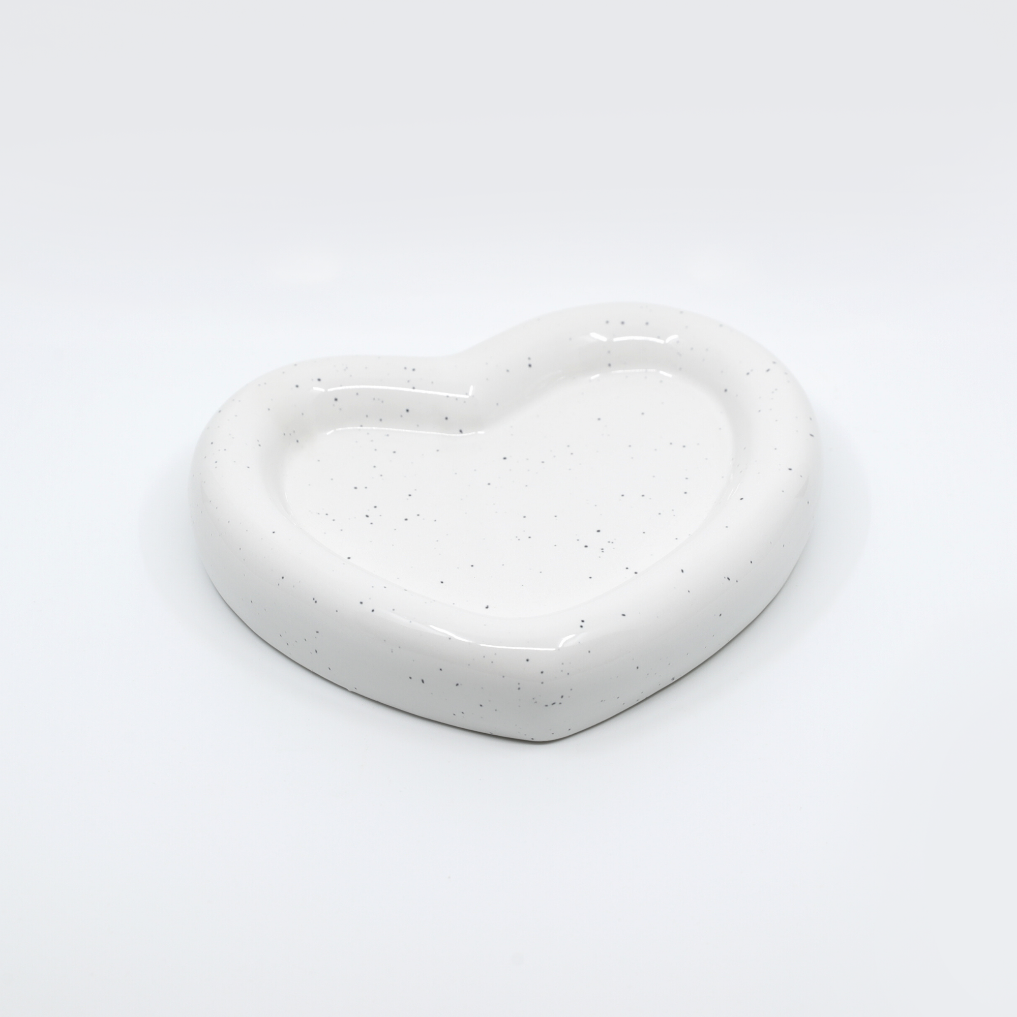 Heart Shaped Speckled Plate - The Feelter