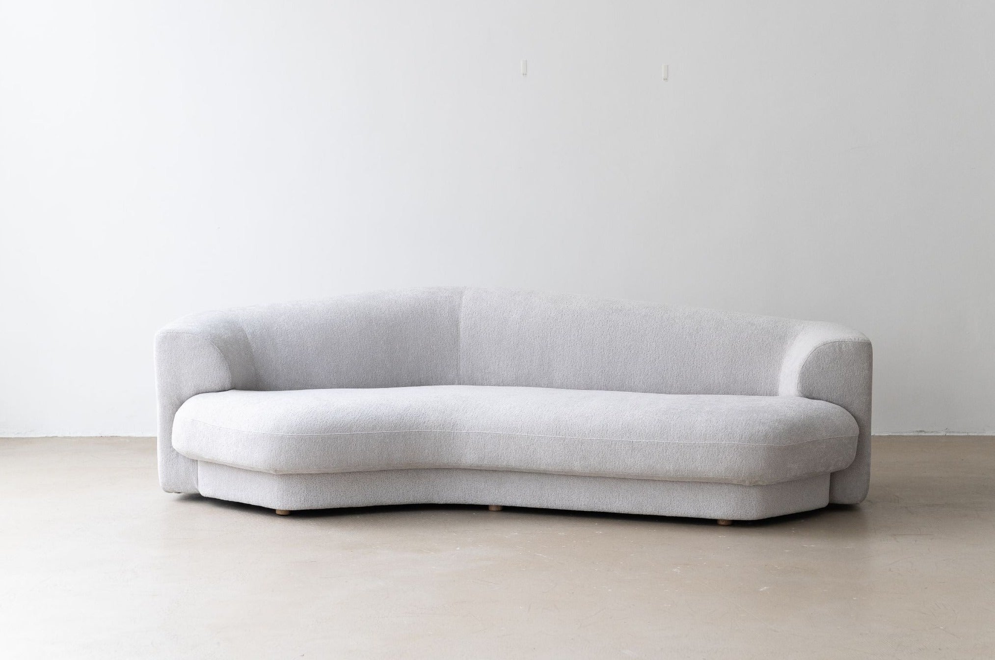 Yumi Sofa Replica | The Feelter