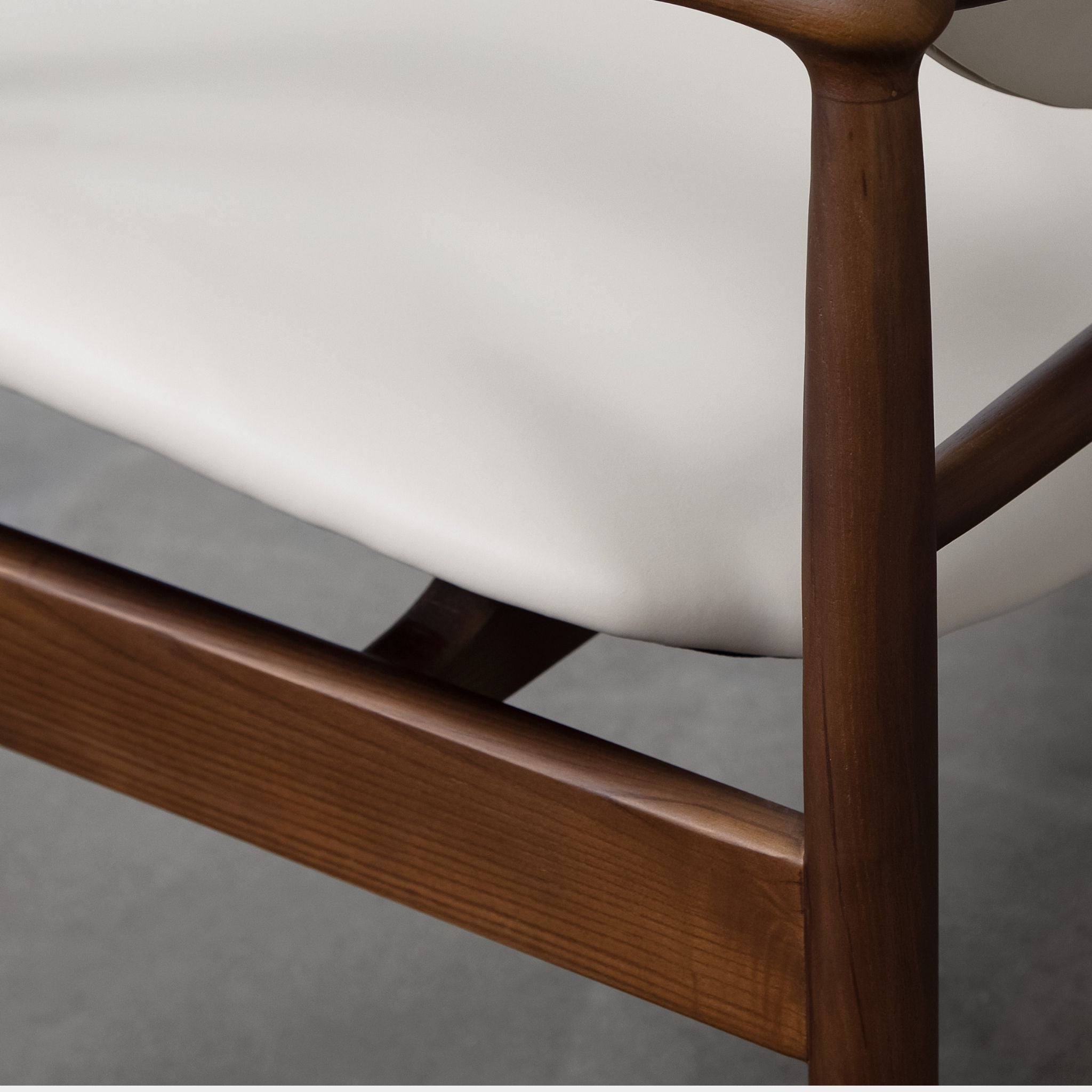 Calvin Seat