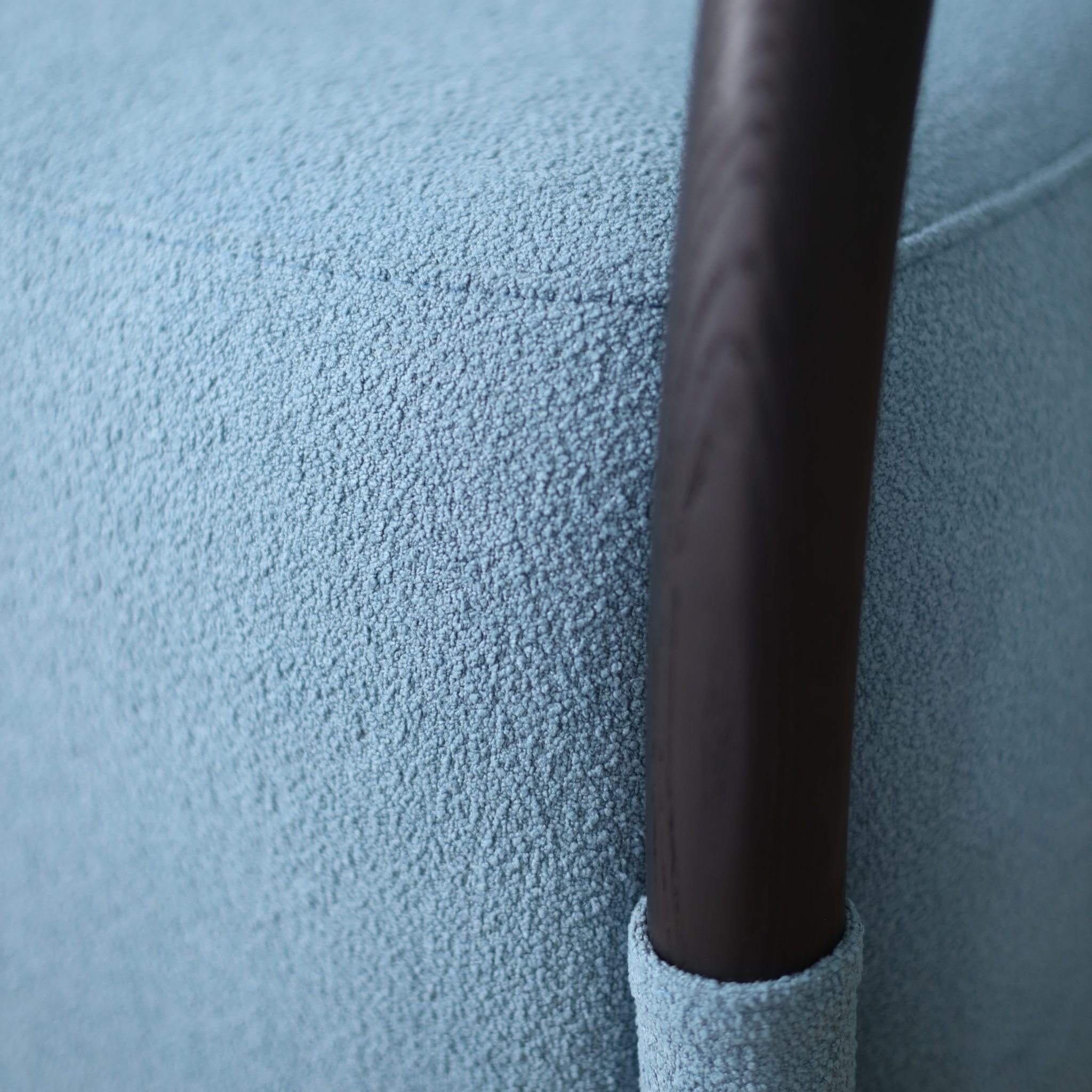 Vernon Armchair - The Feelter