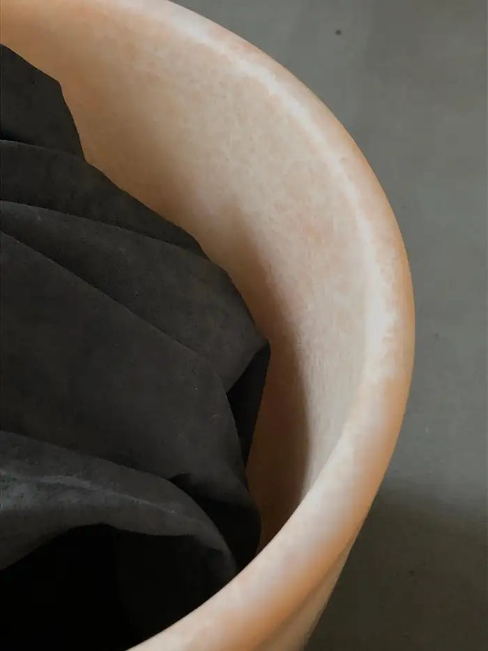 Kar Studio | Tong Vase/Bin
