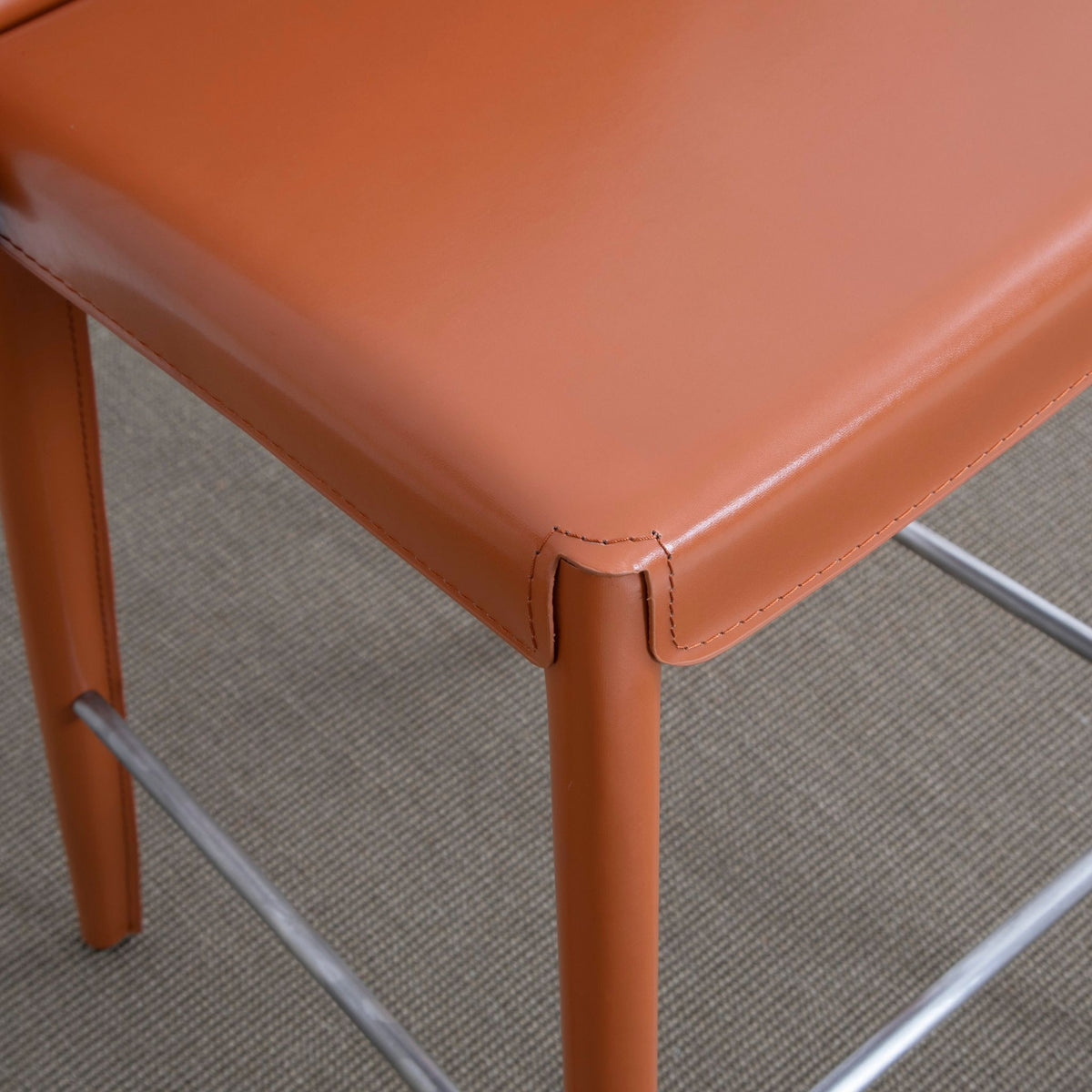 Henry Leather Bar Stool - The Feelter