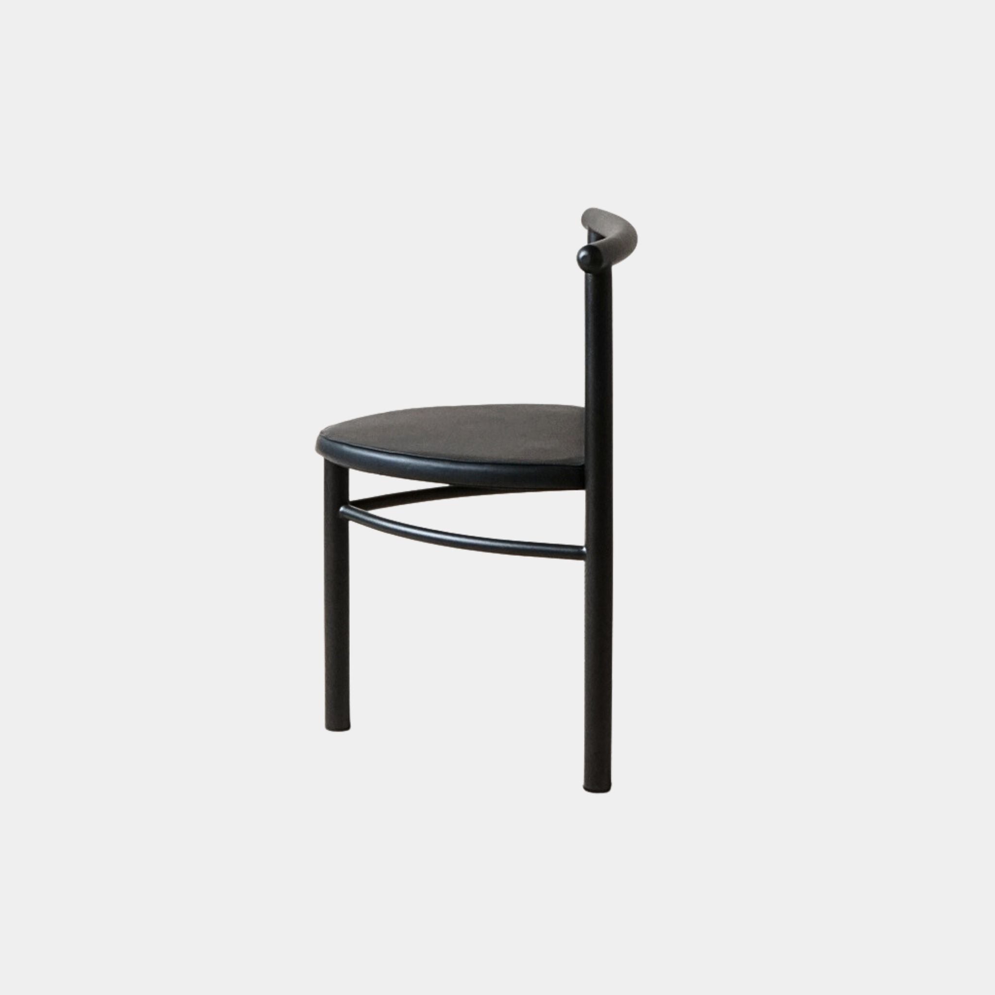 Black Mountain Furniture | Shield Chair - The Feelter