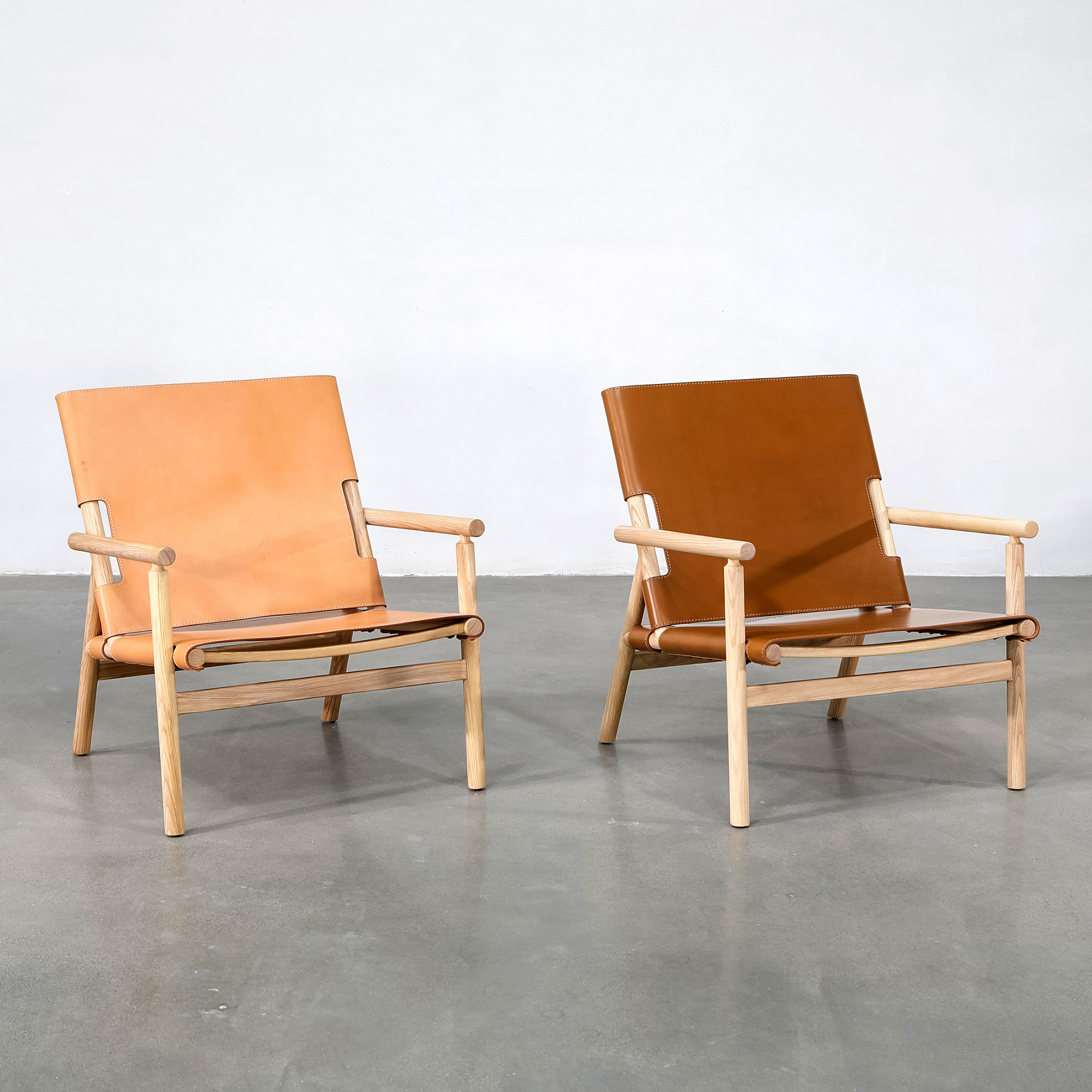 Ebony Leather Lounge Chair