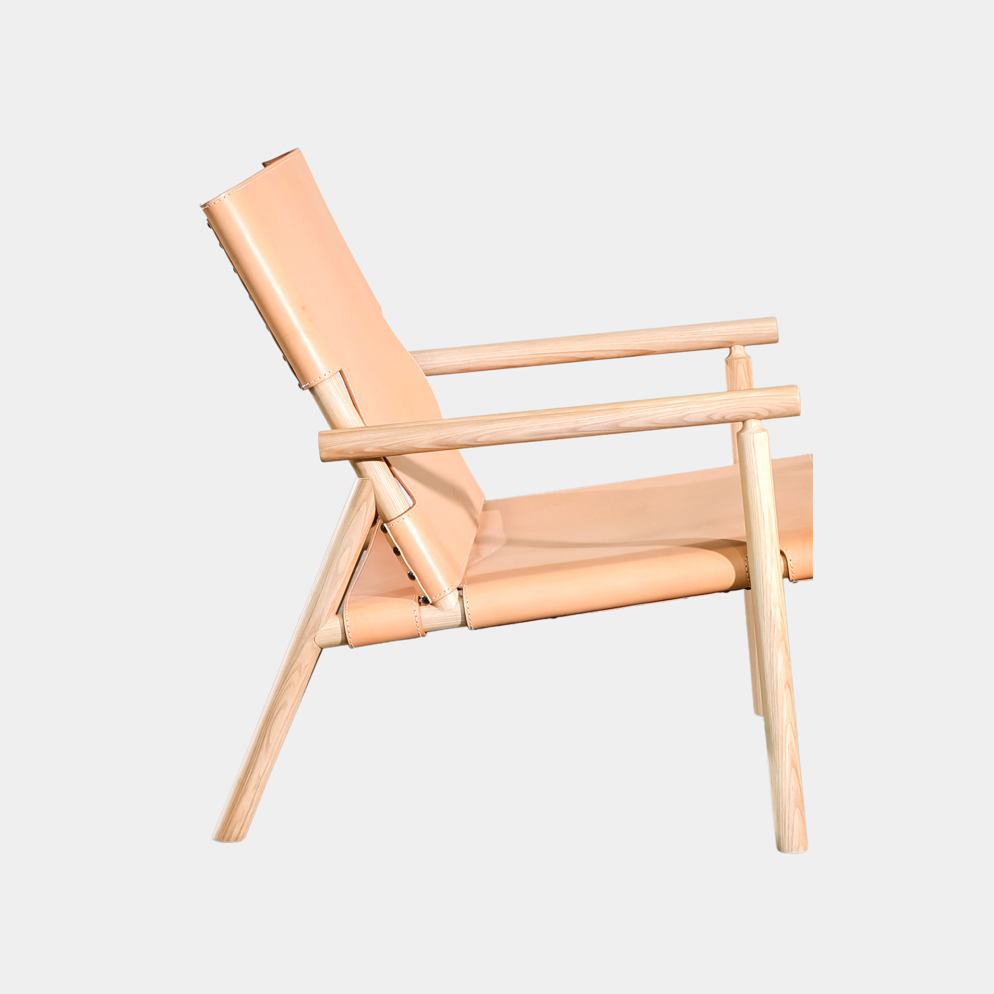 Ebony Leather Lounge Chair