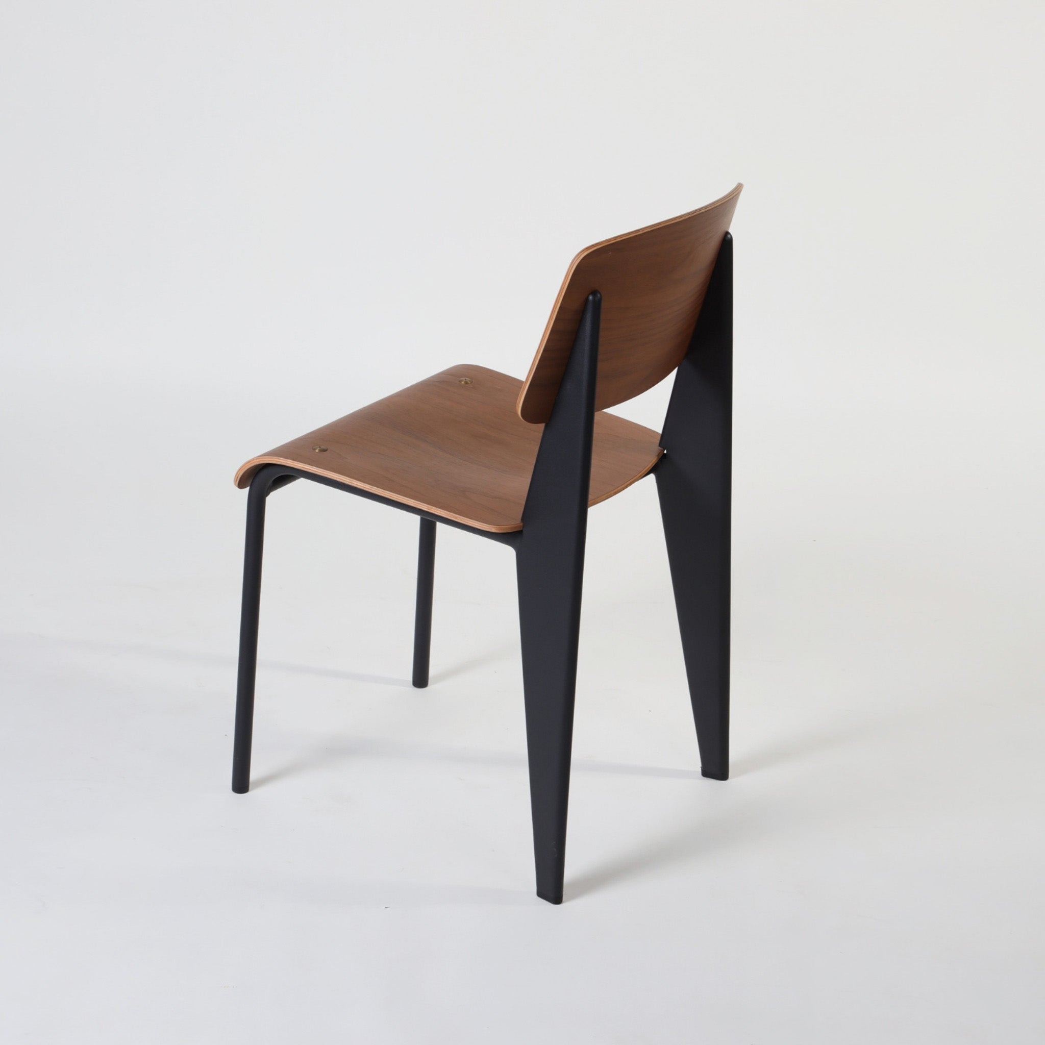 Standard Chair Replica | The Feelter