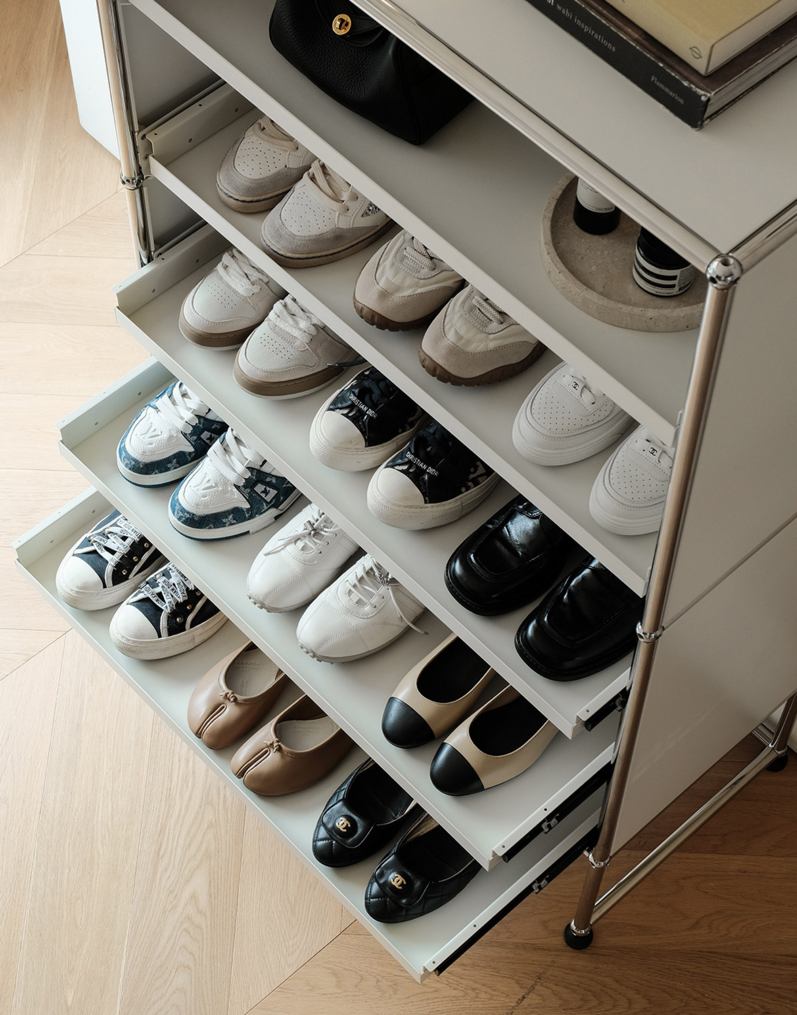 Form Series | Pull-Out Shoe Storage Unit