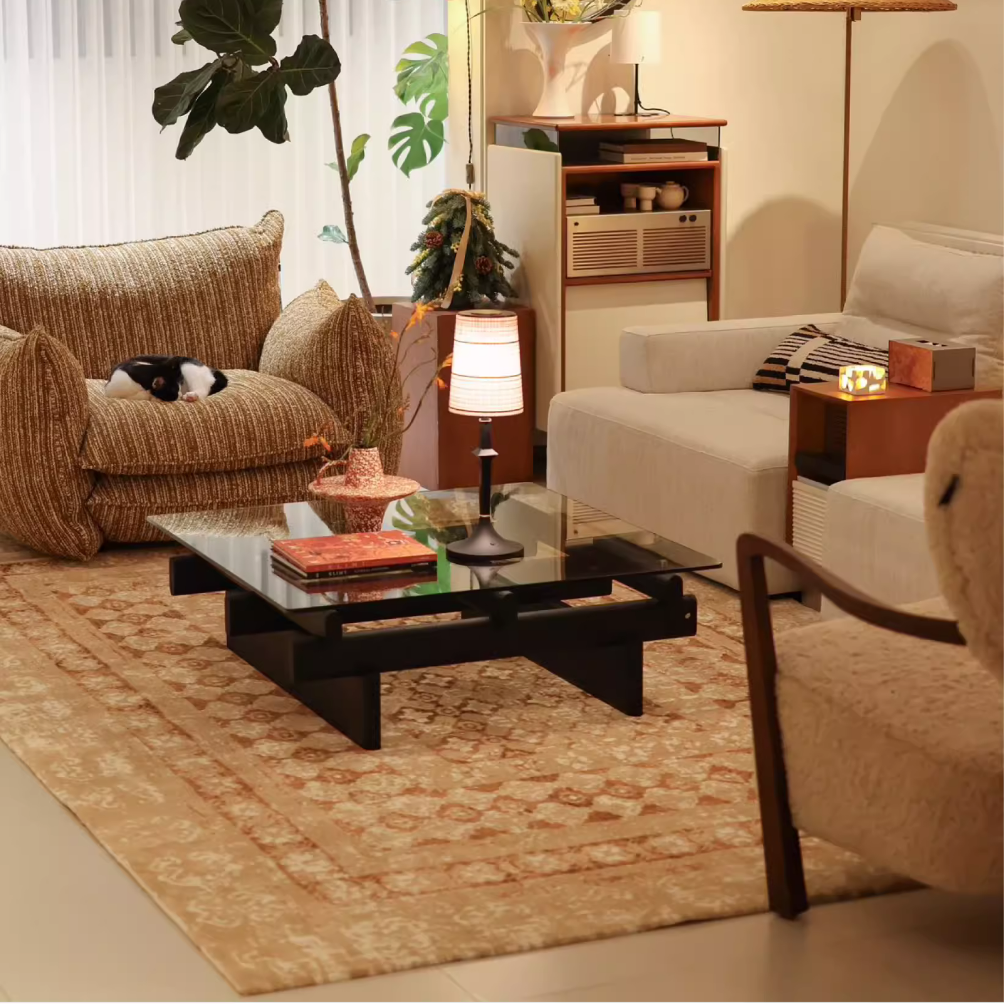 Damask Glue-Free Rug