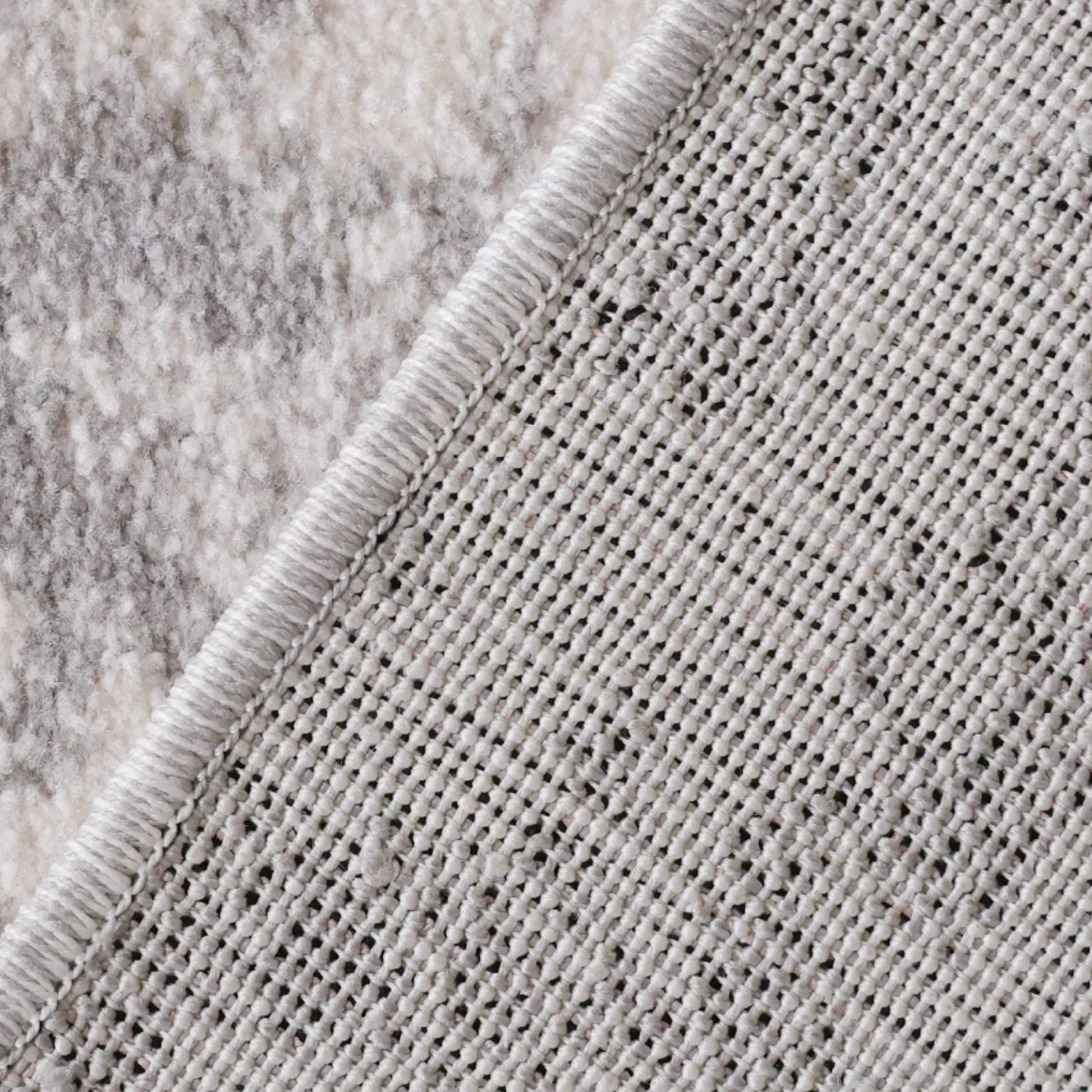 Blizzard Glue-Free Rug