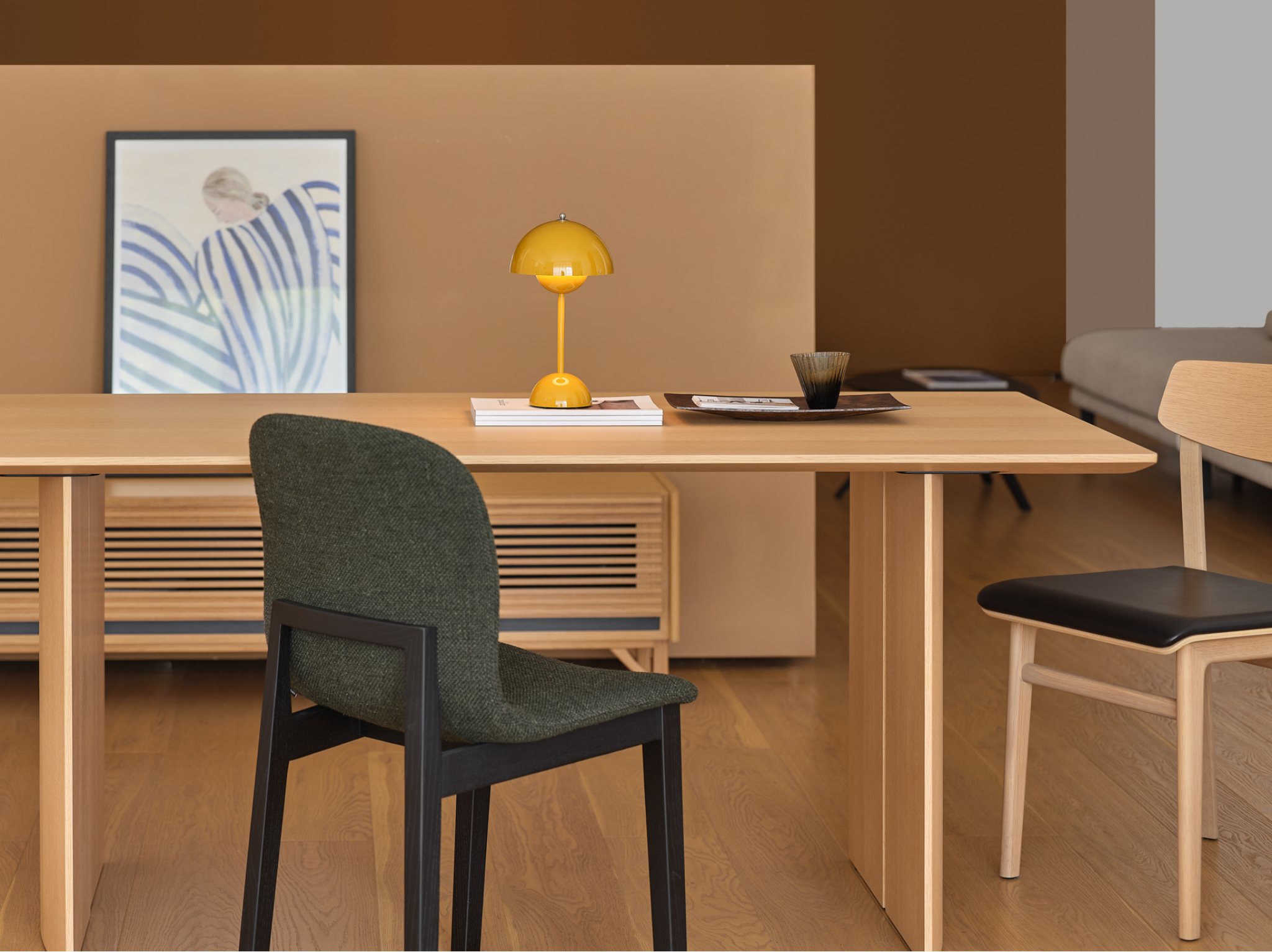 Arcline Dining Table