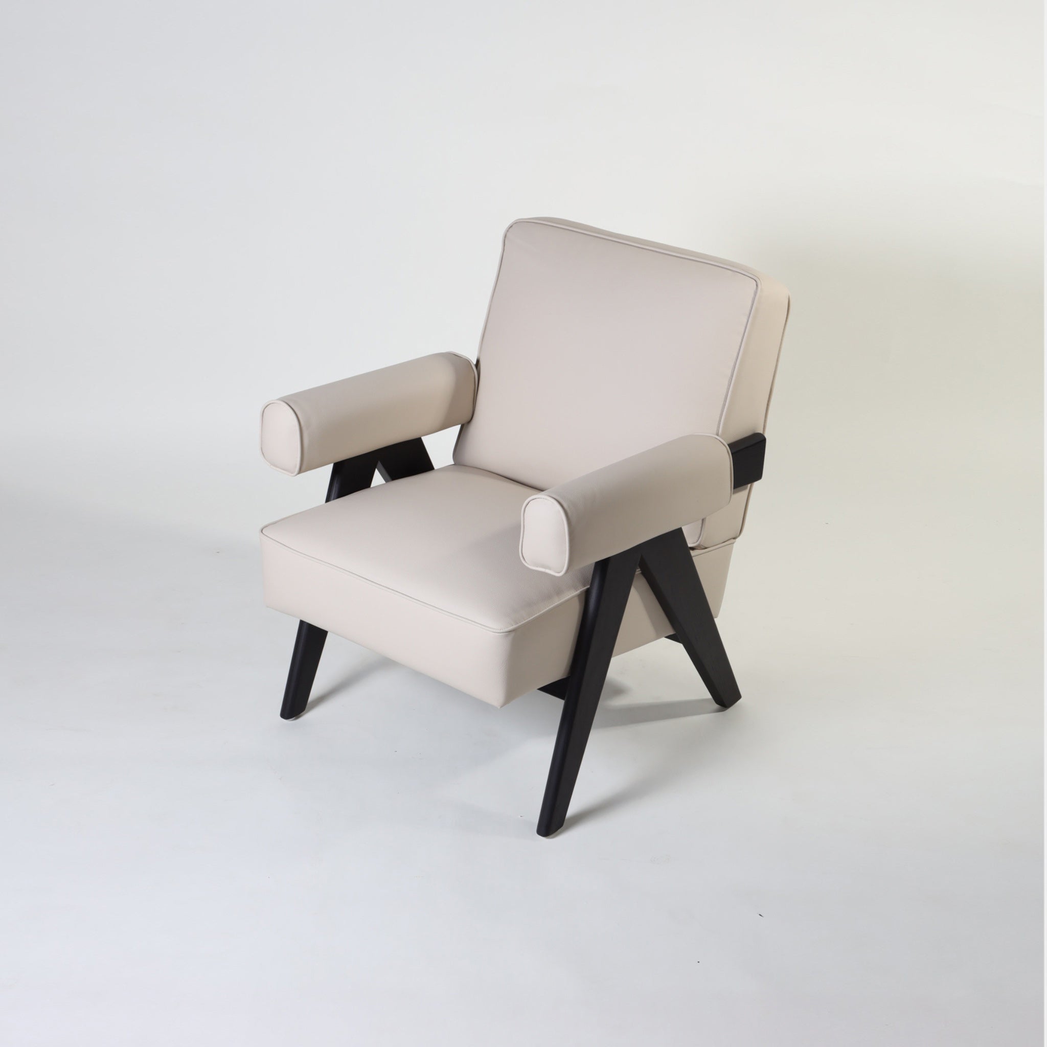 Capitol Complex Chair Replica | The Feelter