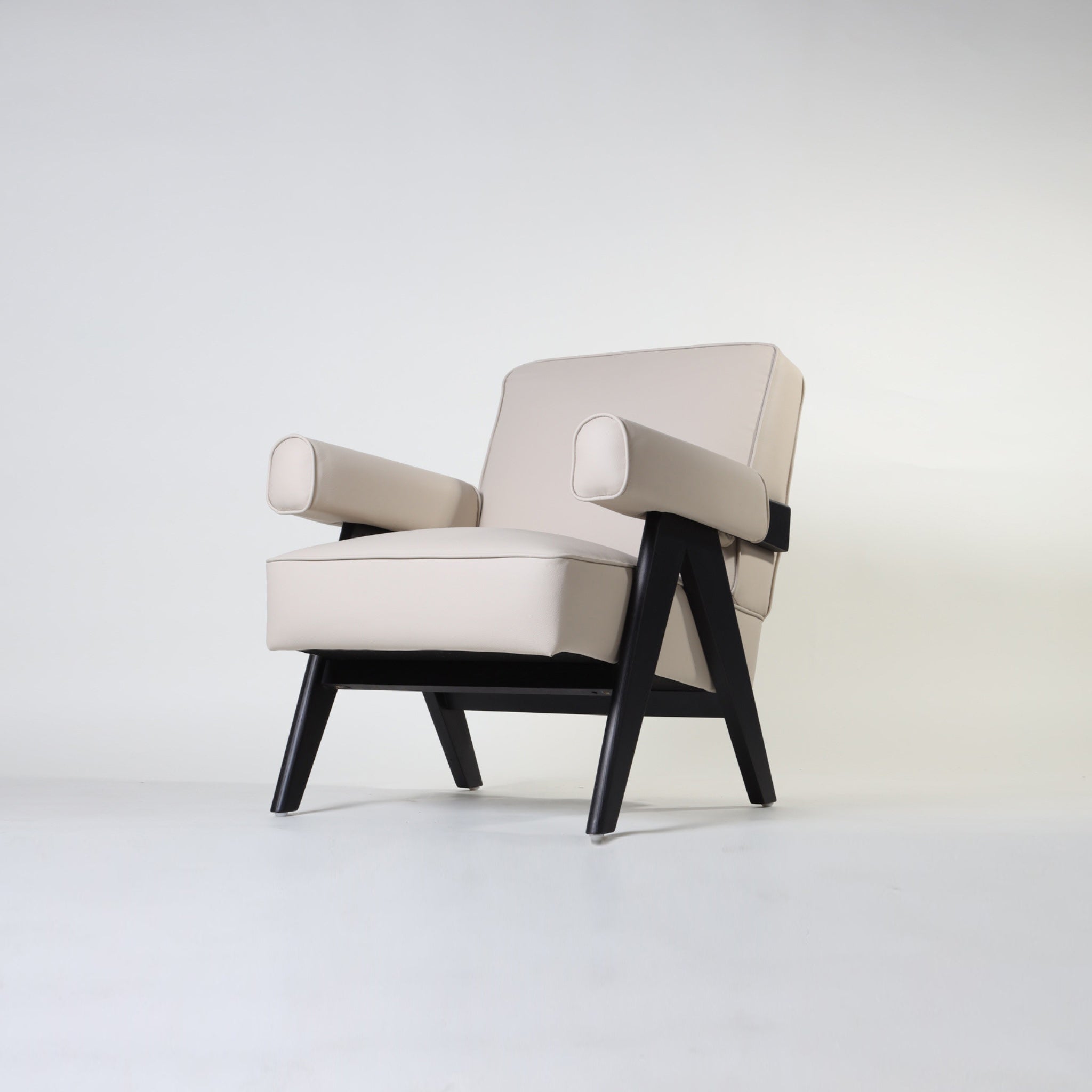 Capitol Complex Chair Replica | The Feelter