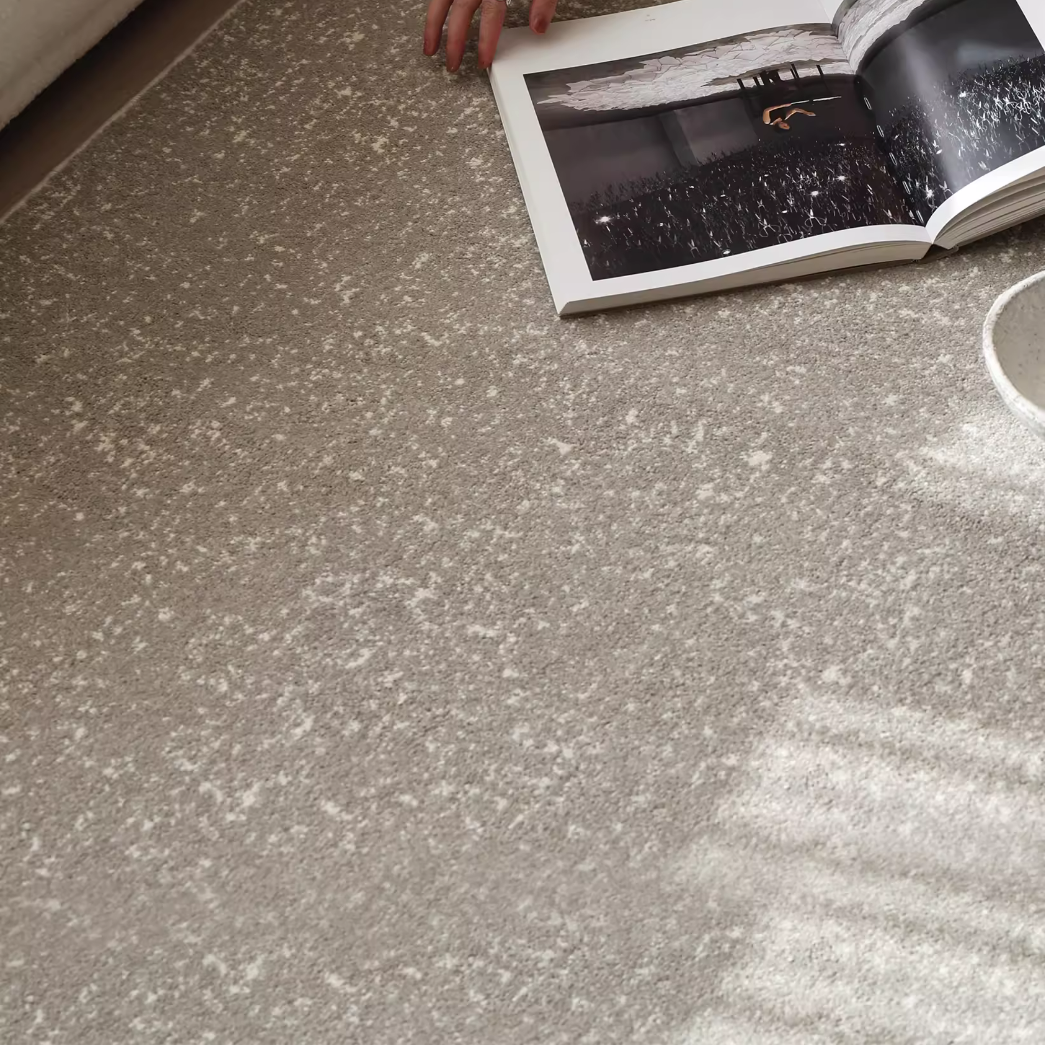 Glacier Glue-Free Rug