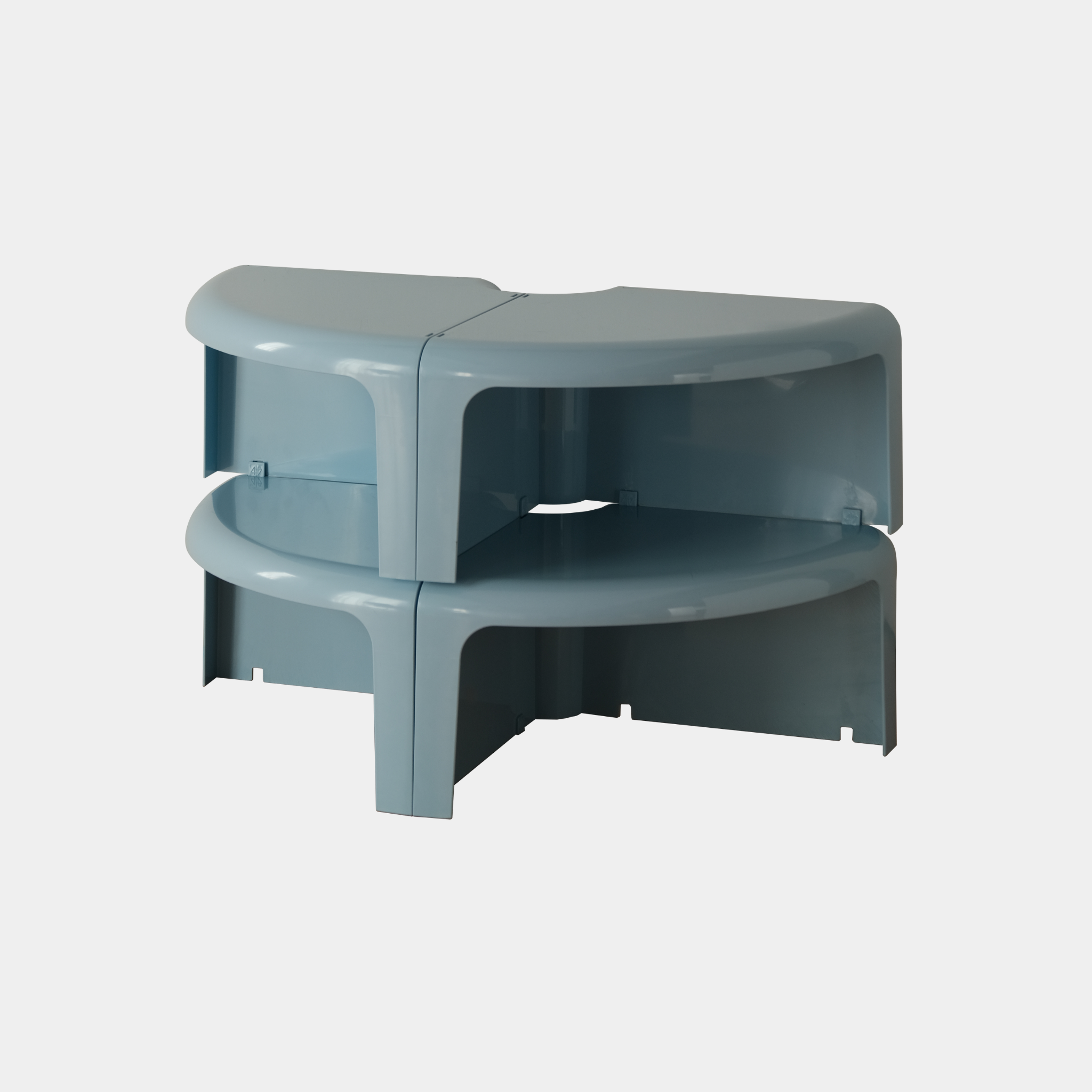 4 Piece Modular Plastic Table
