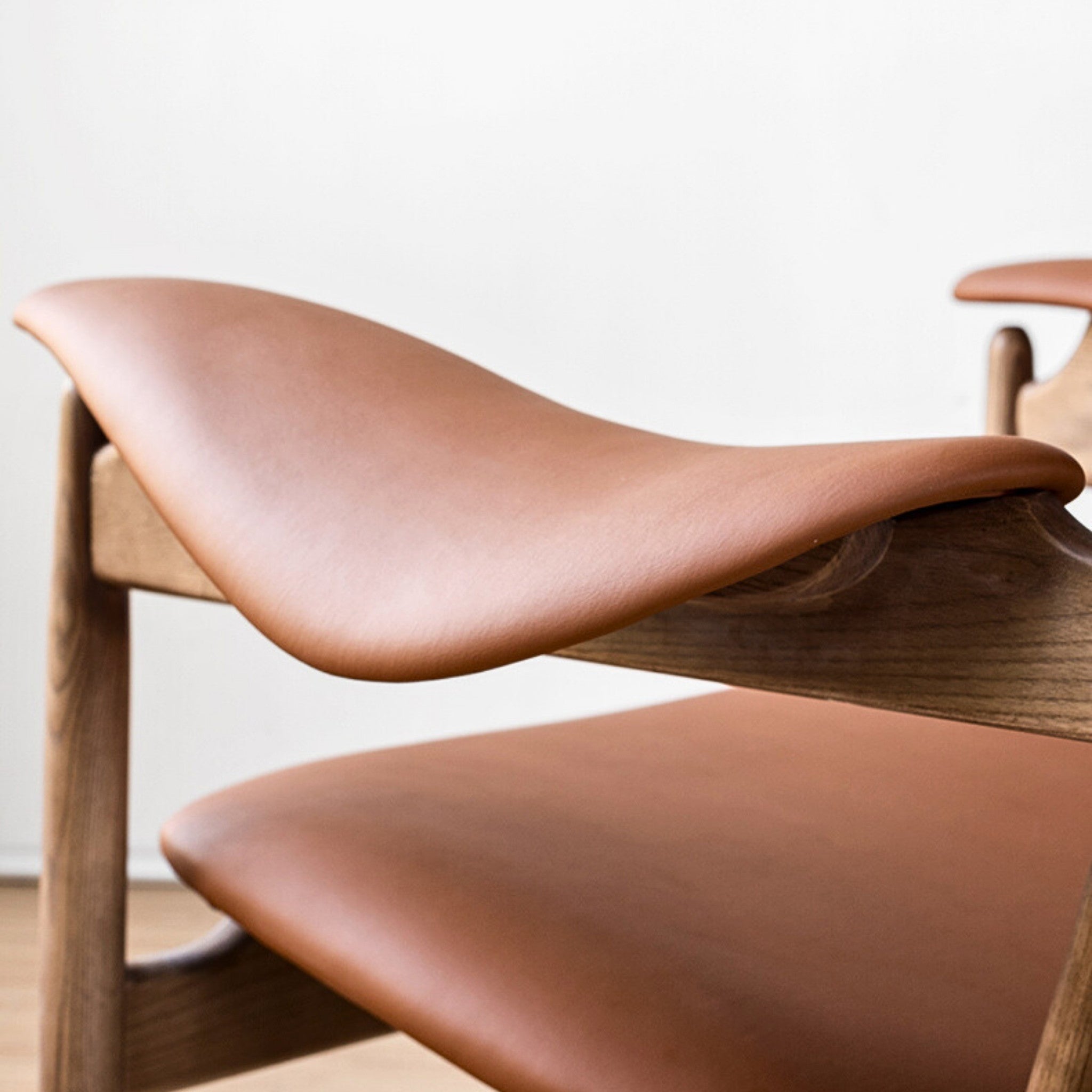 Chieftain Chair Replica | The Feelter