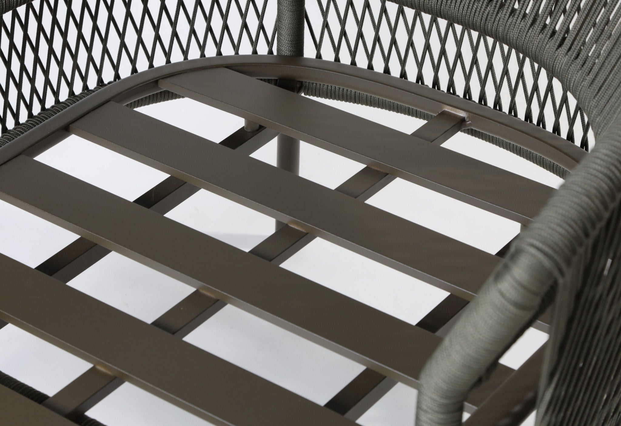 Renew Series | Outdoor Lounge Chair | Clearance