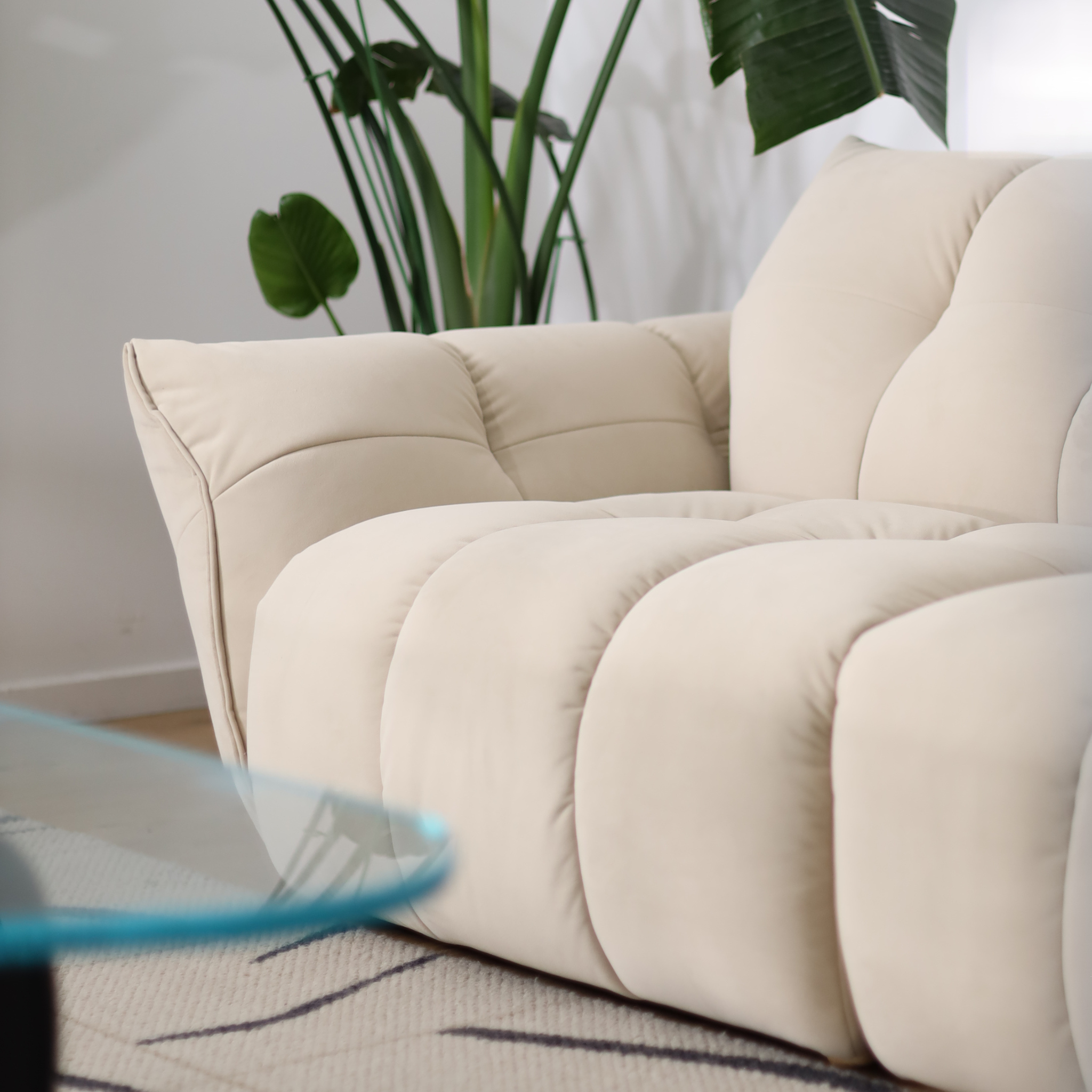 Lily Tufted Sofa - The Feelter