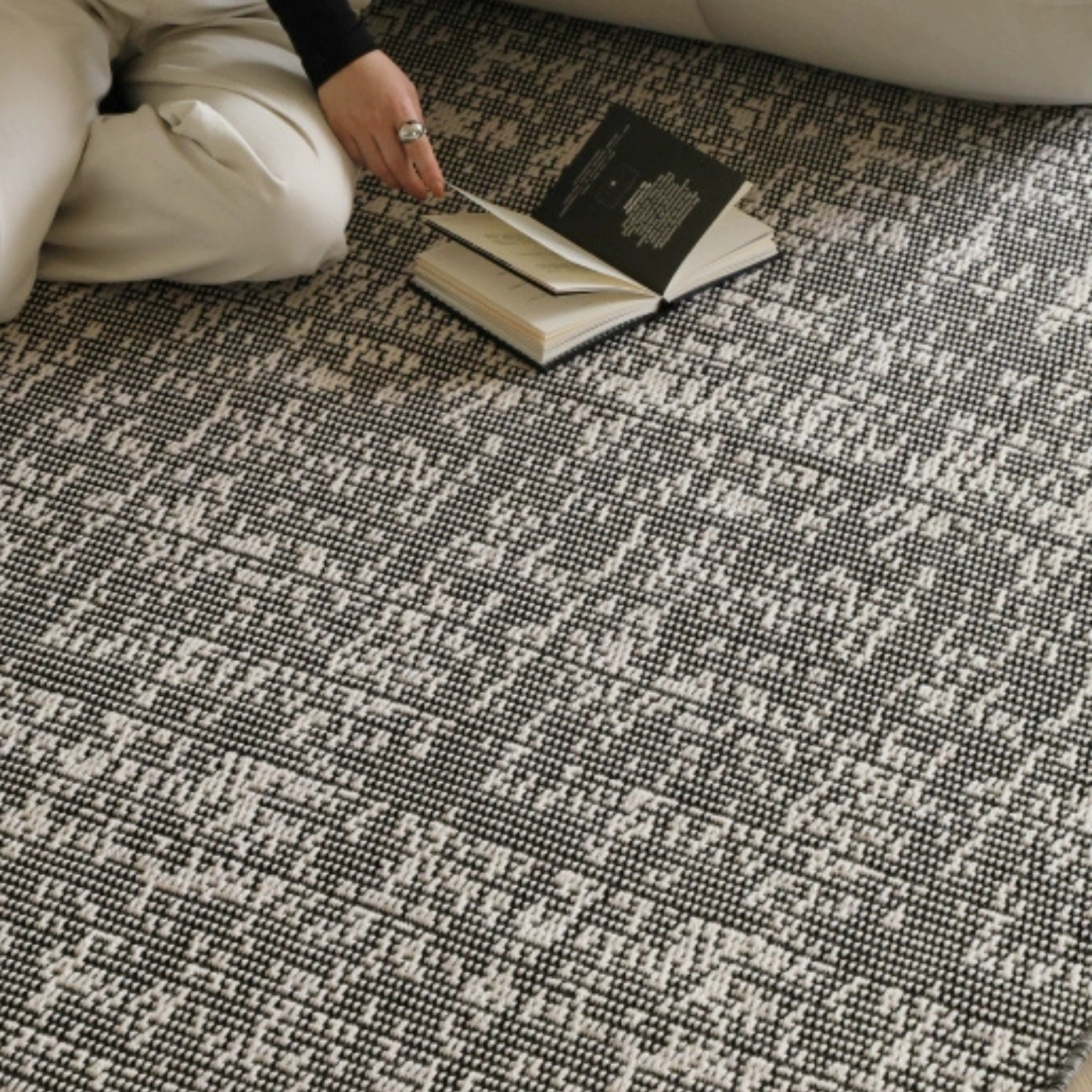 Sleet Wool Rug