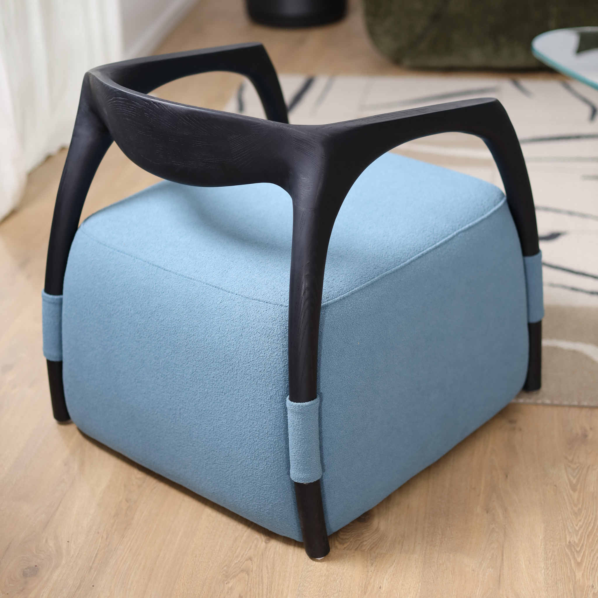 Vernon Armchair - The Feelter