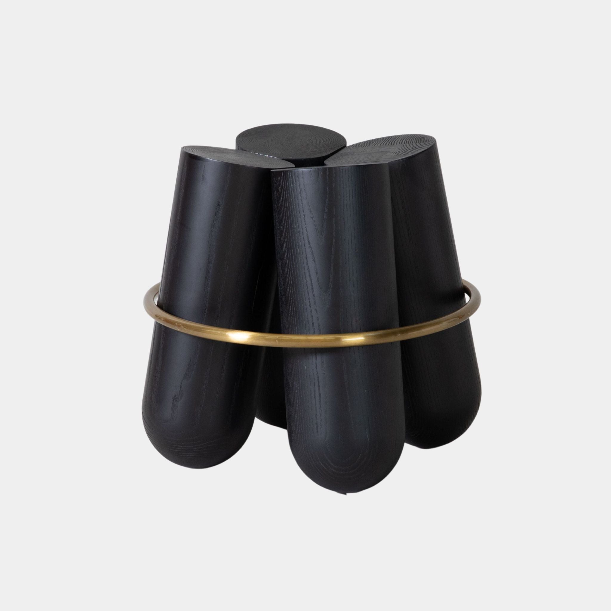 Bolzen Stool