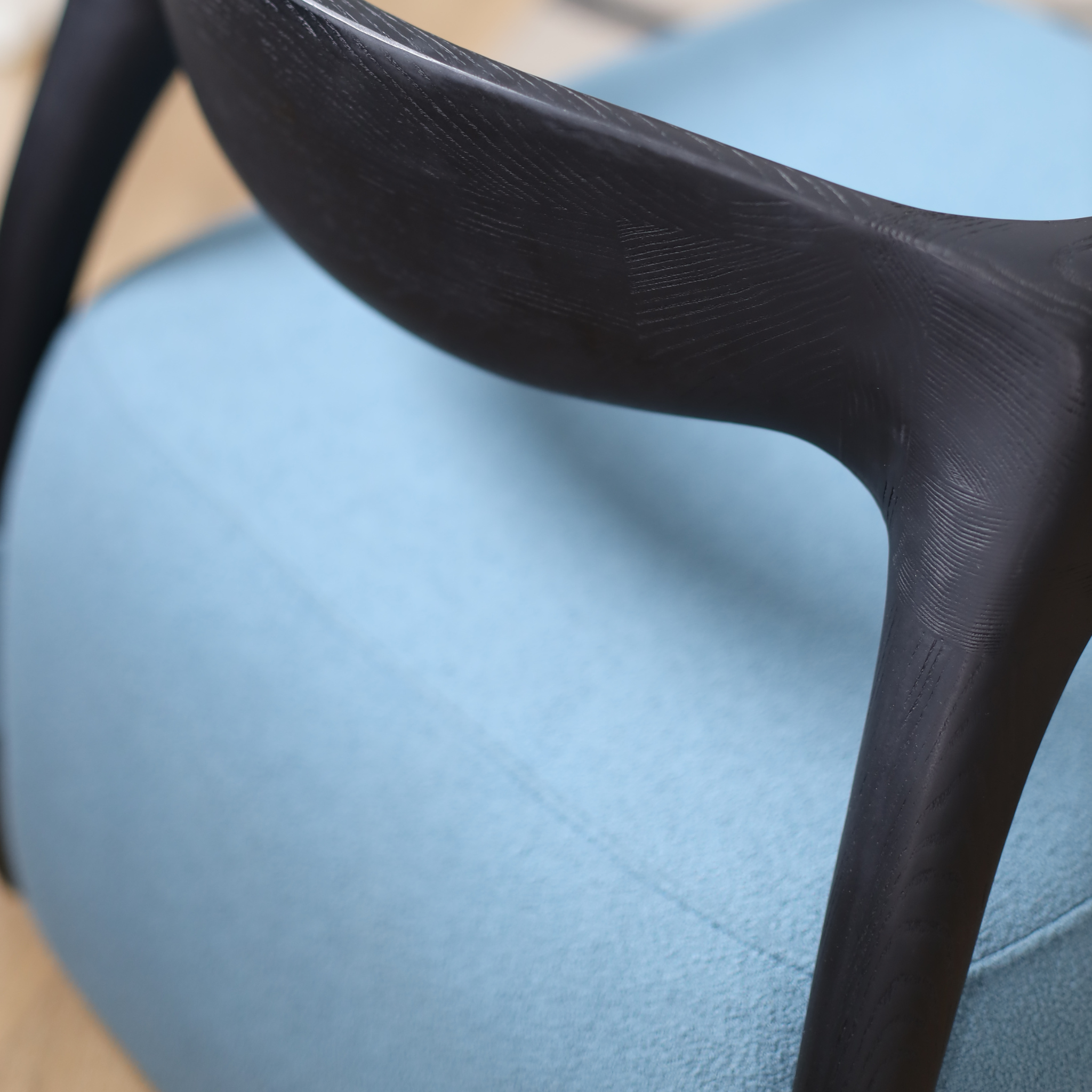 Vernon Armchair - The Feelter