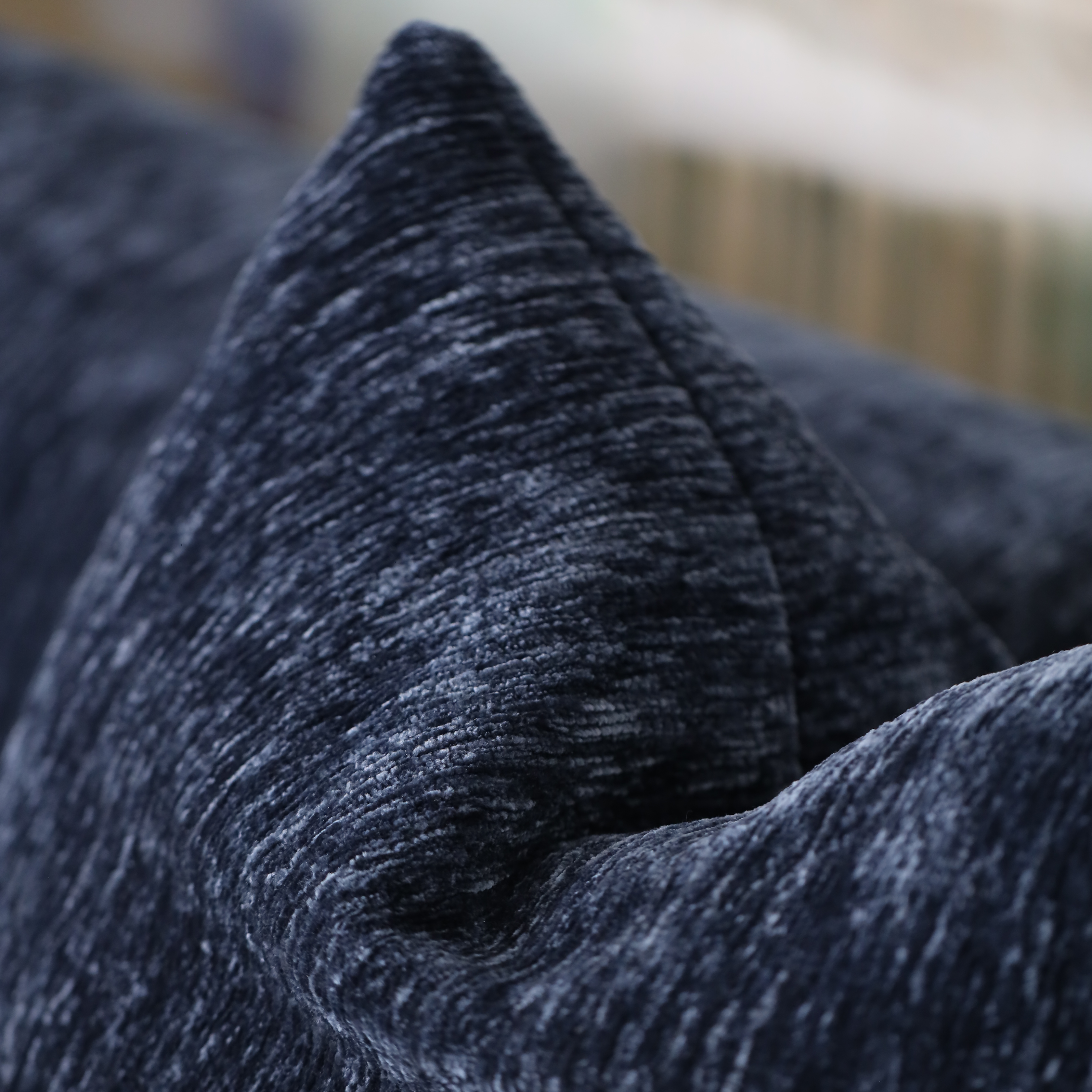 Bulb Sofa - The Feelter
