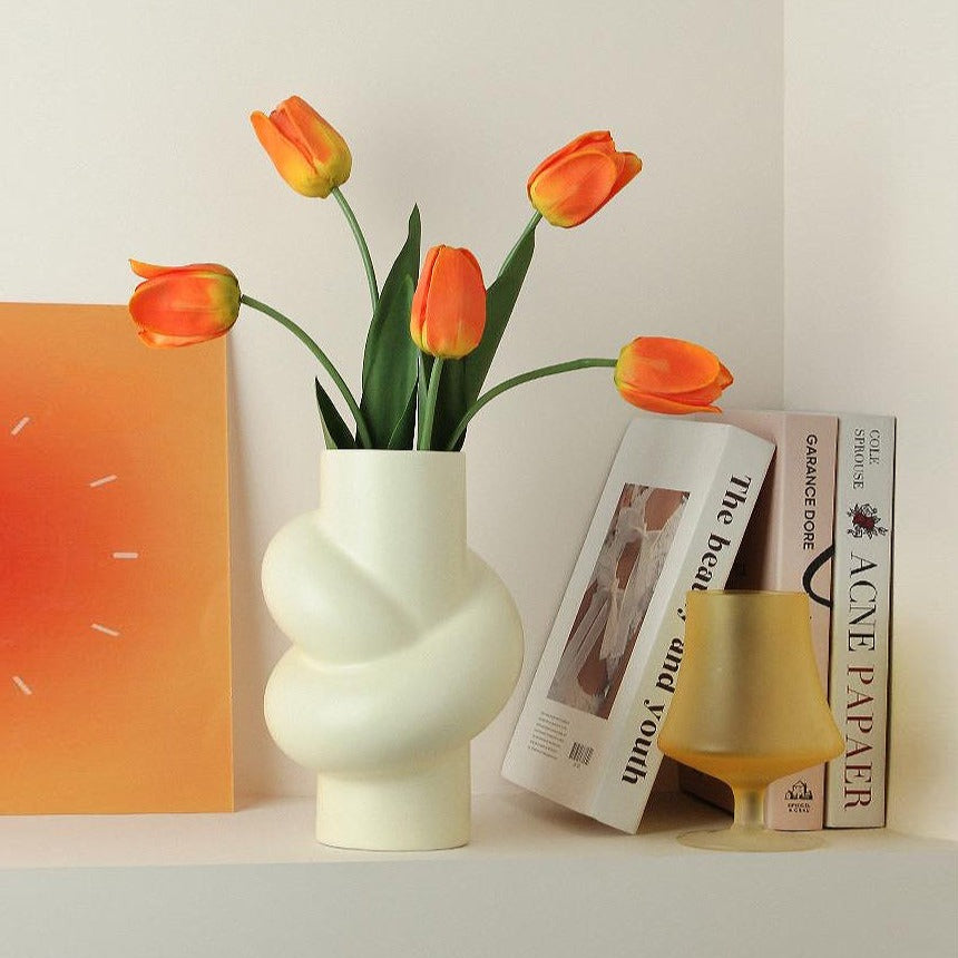 Ceramic Vase | Butter Twist - The Feelter