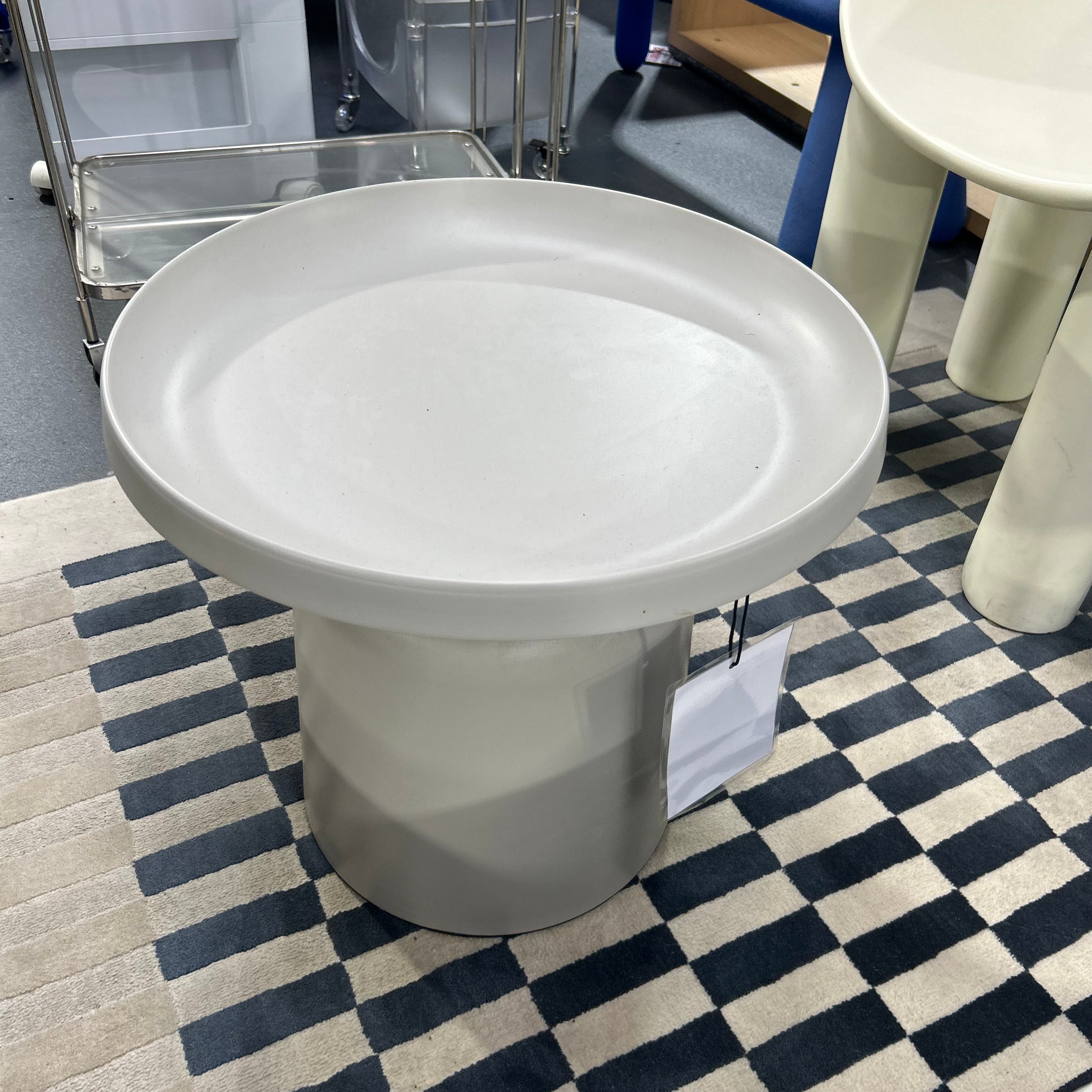 Shroom Side Table | Light Grey | Clearance - The Feelter