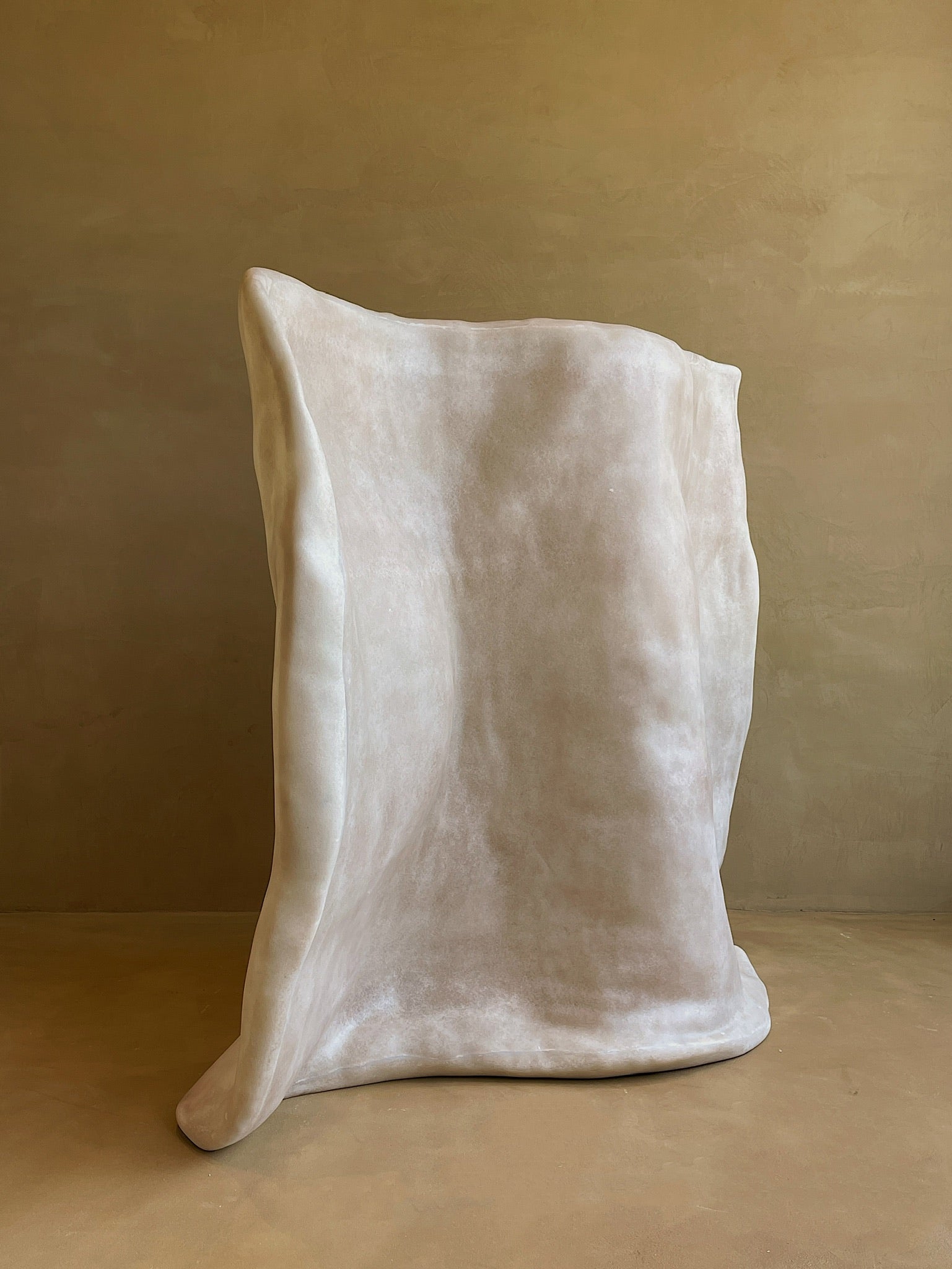 kar Knead Screen 侘寂玻璃钢异型洞穴屏风买手店陈列客厅 - The Feelter