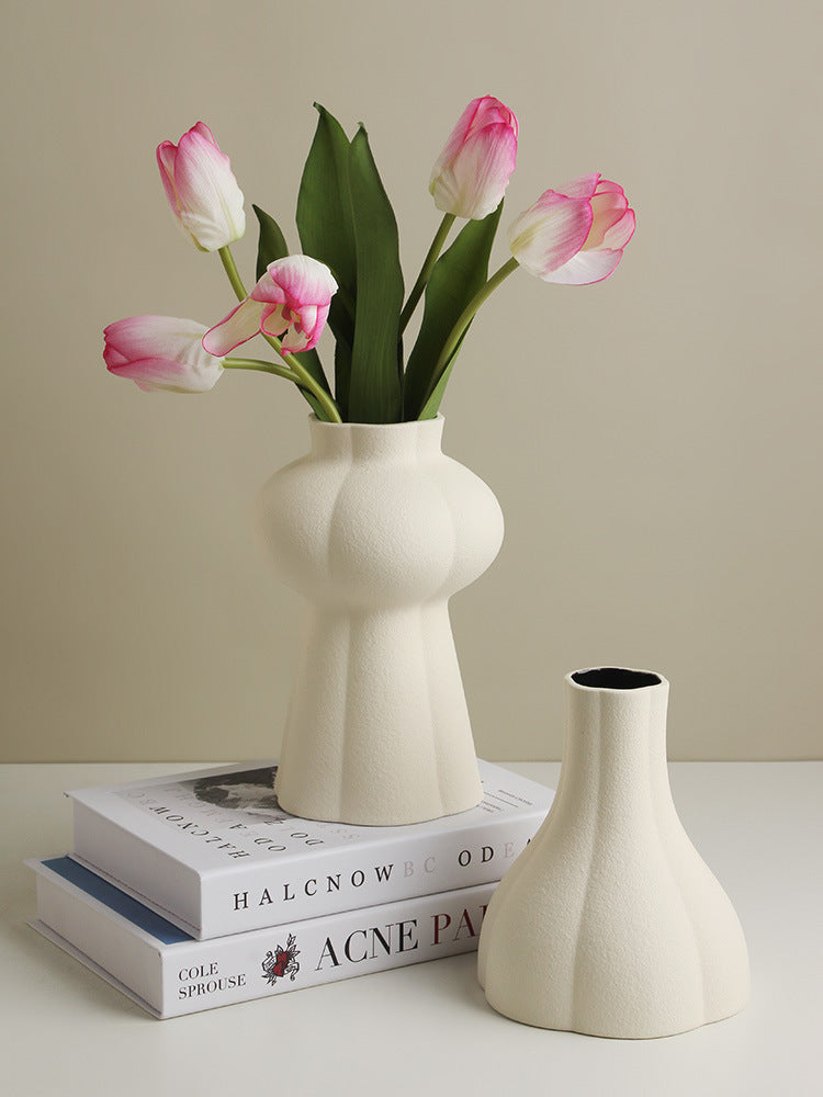 Ceramic Vase | Petal Series - Short - The Feelter