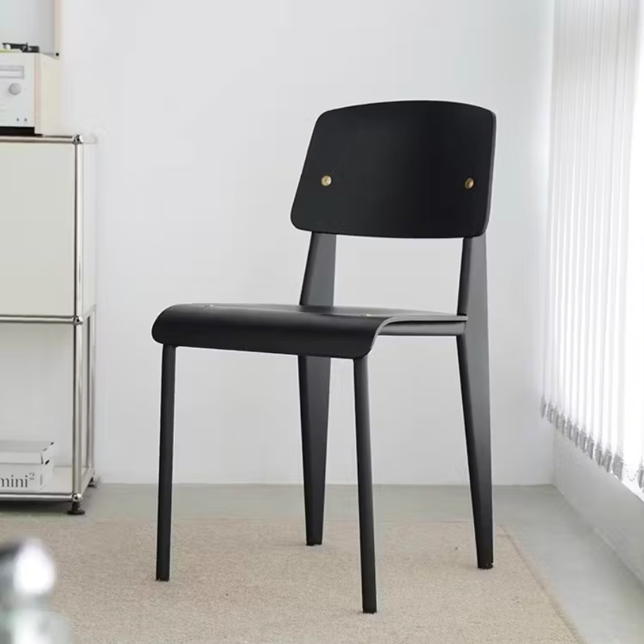 Standard Chair Replica | The Feelter