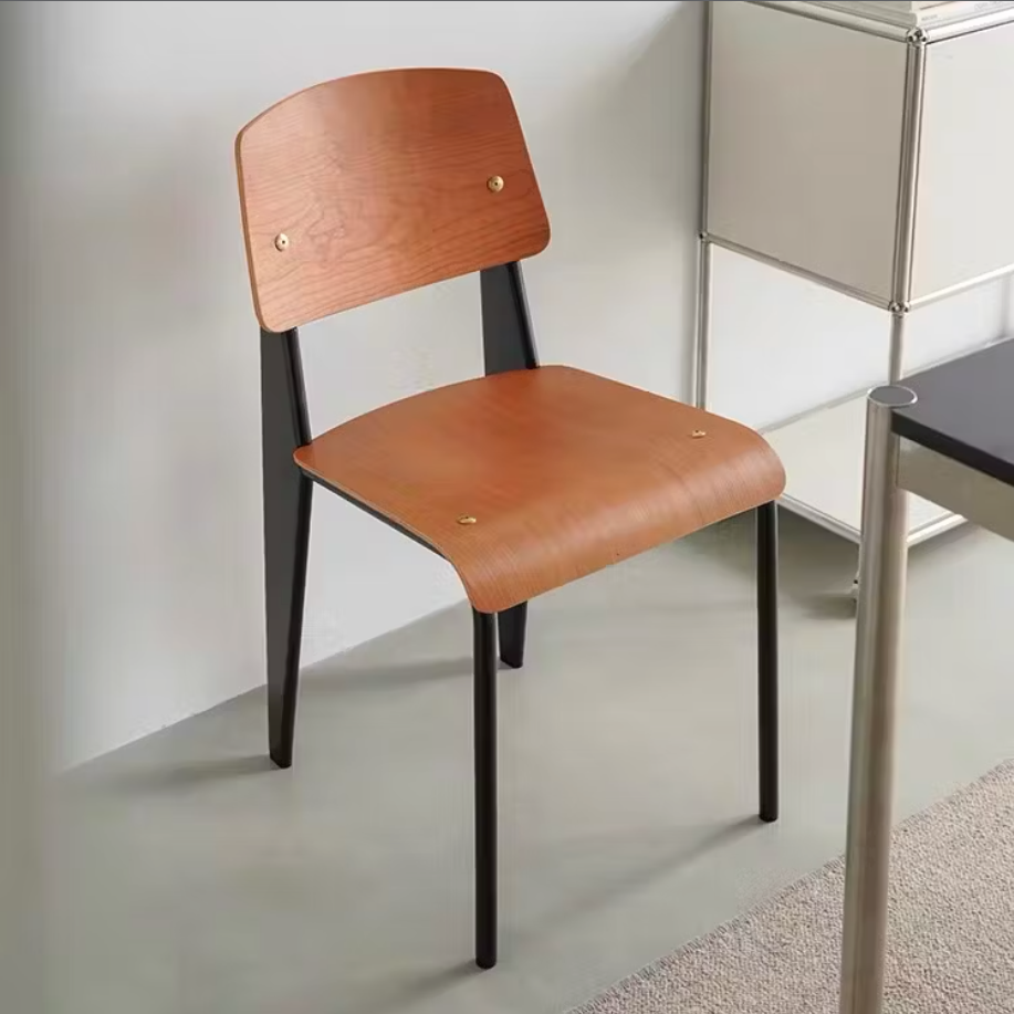 Standard Chair Replica | The Feelter