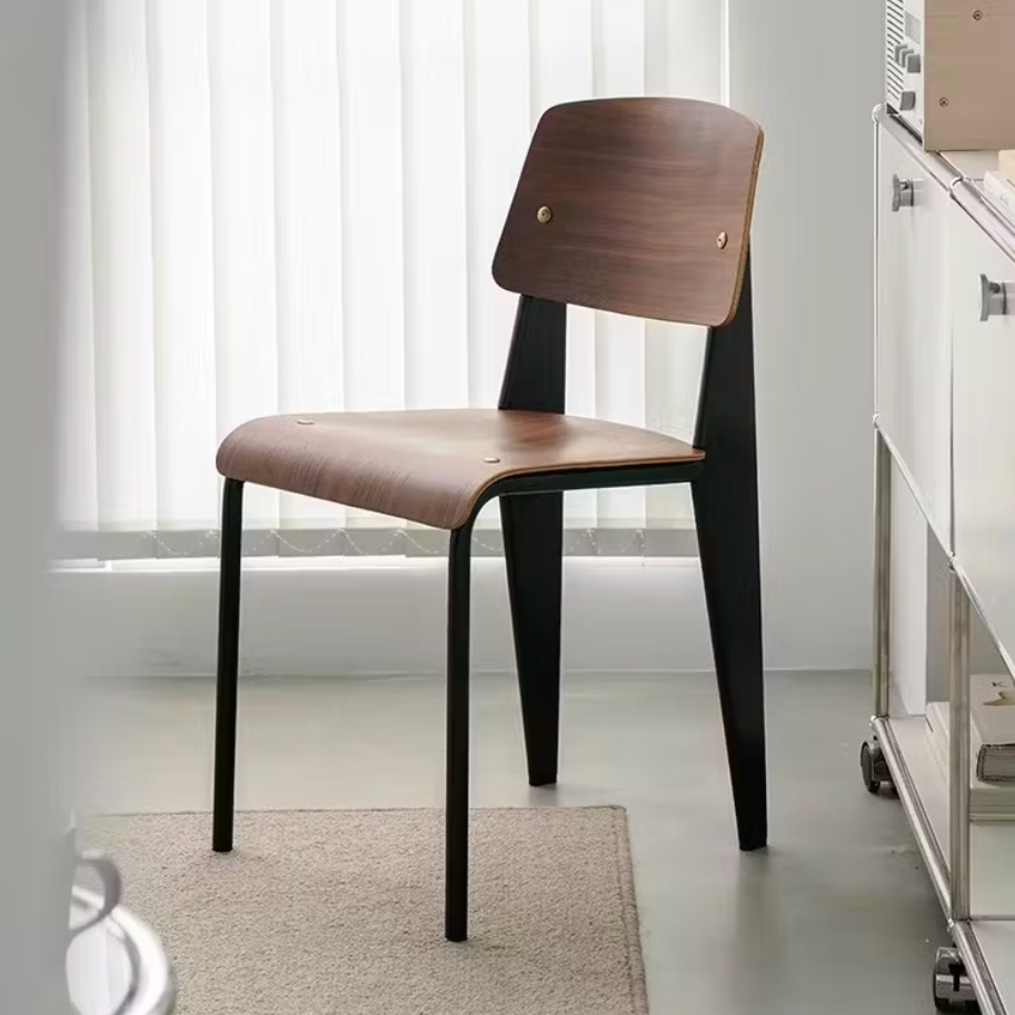 Standard Chair Replica | The Feelter