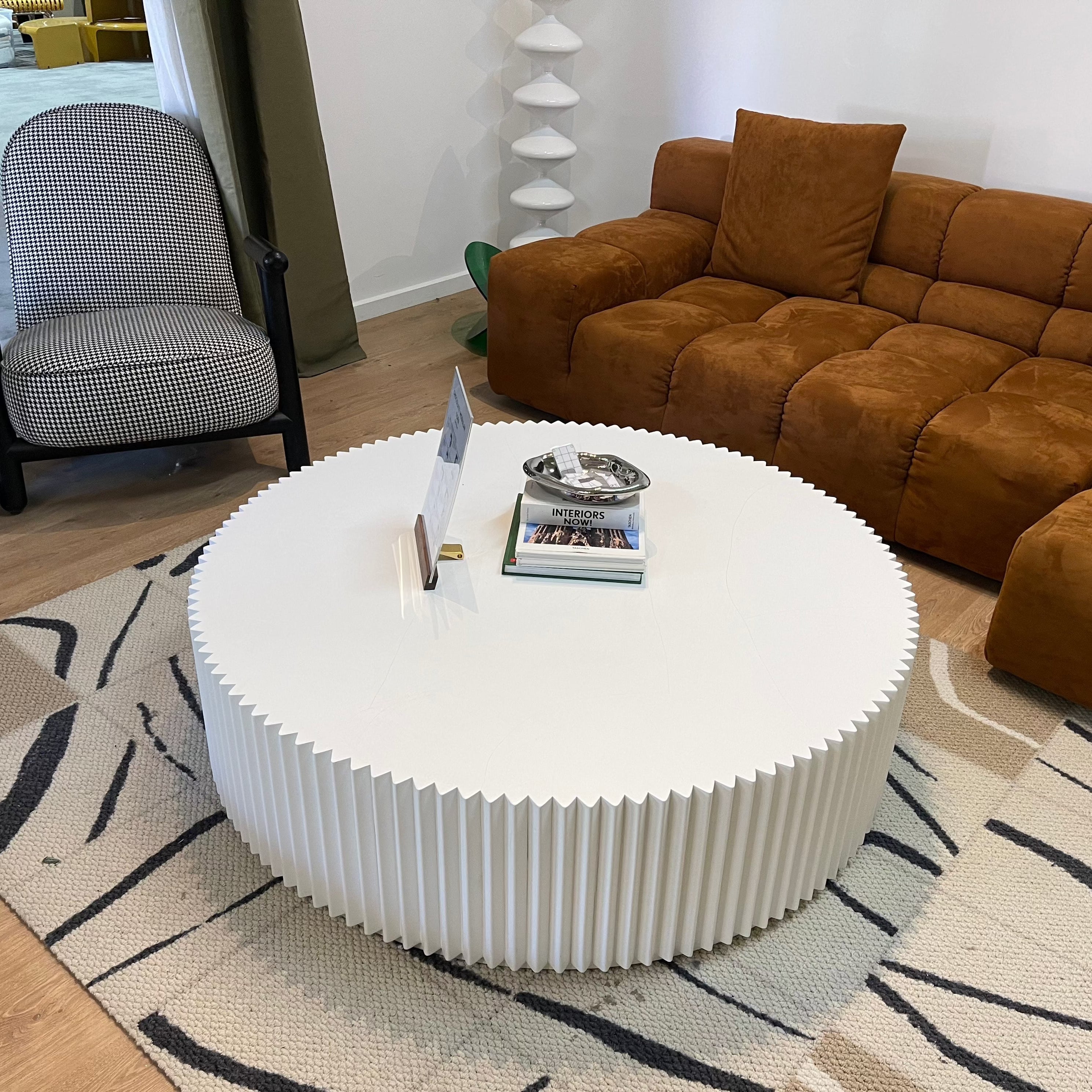 Clearance coffee table (wave version)