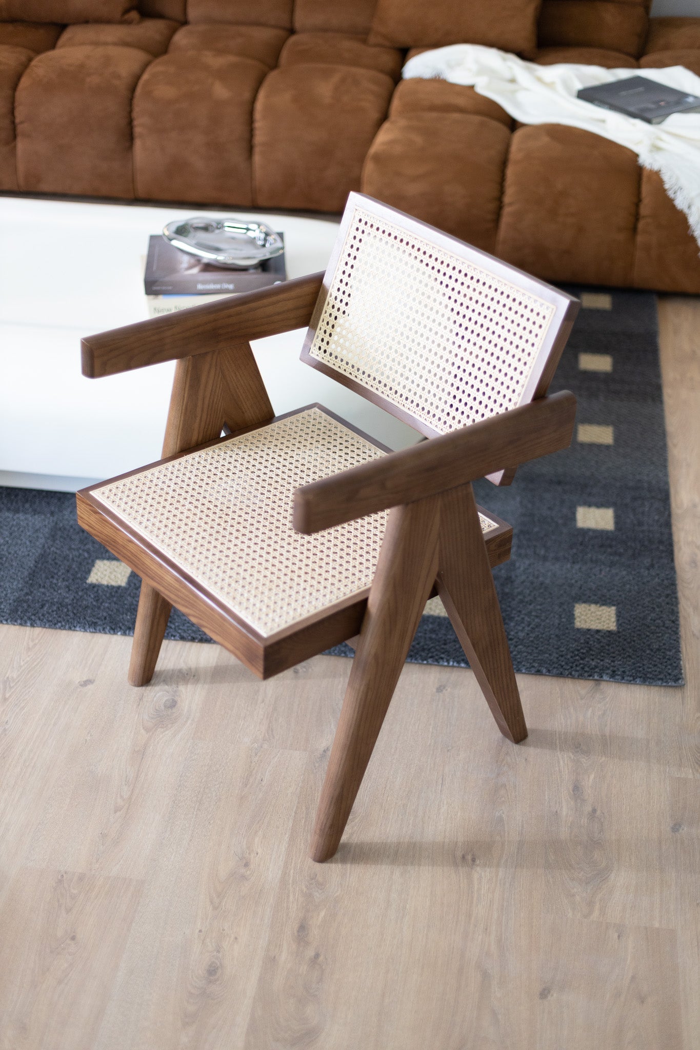 Chandigarh Dining Chair Replica | The Feelter