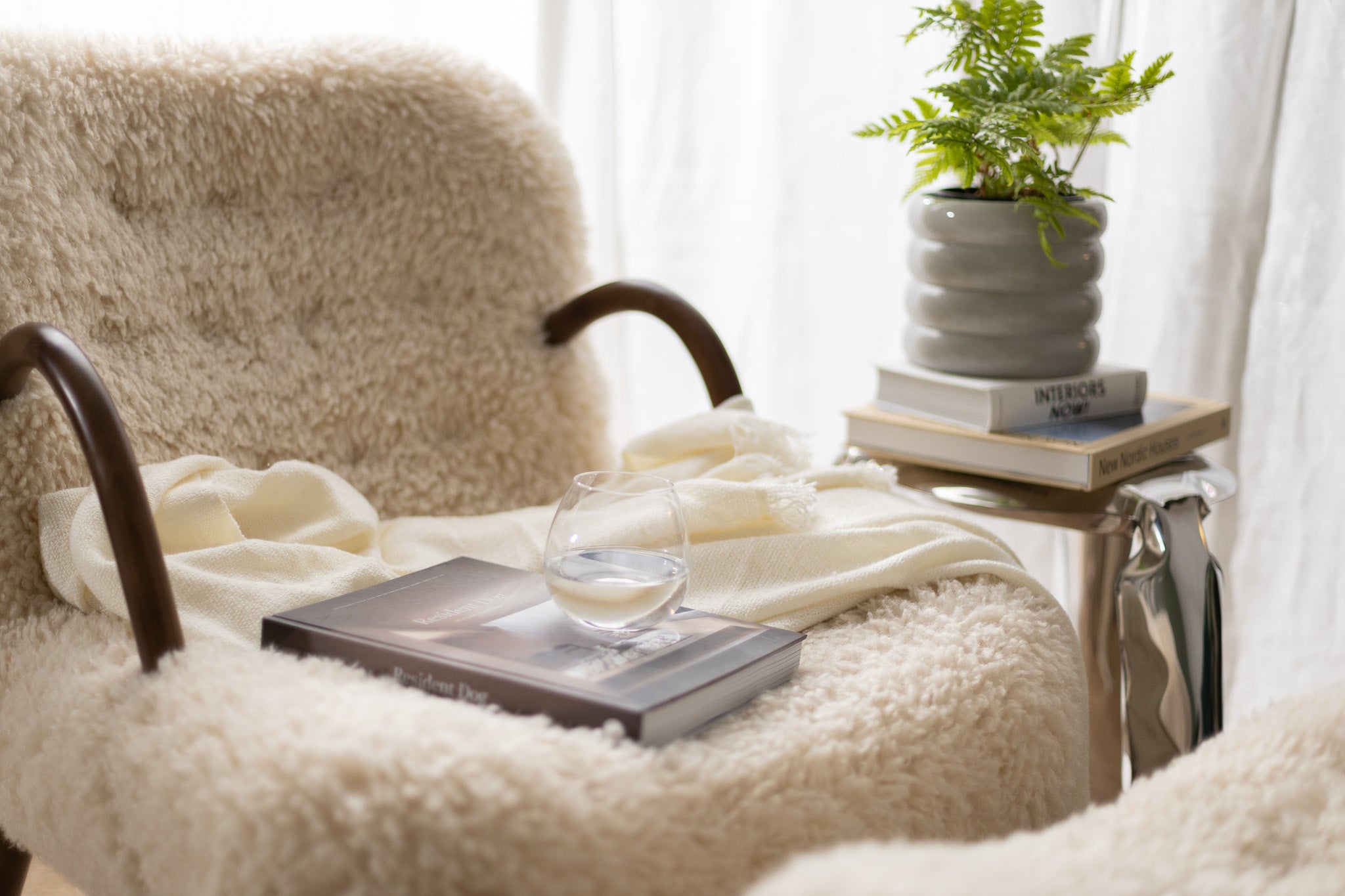 Palourde Lambswool Armchair - The Feelter