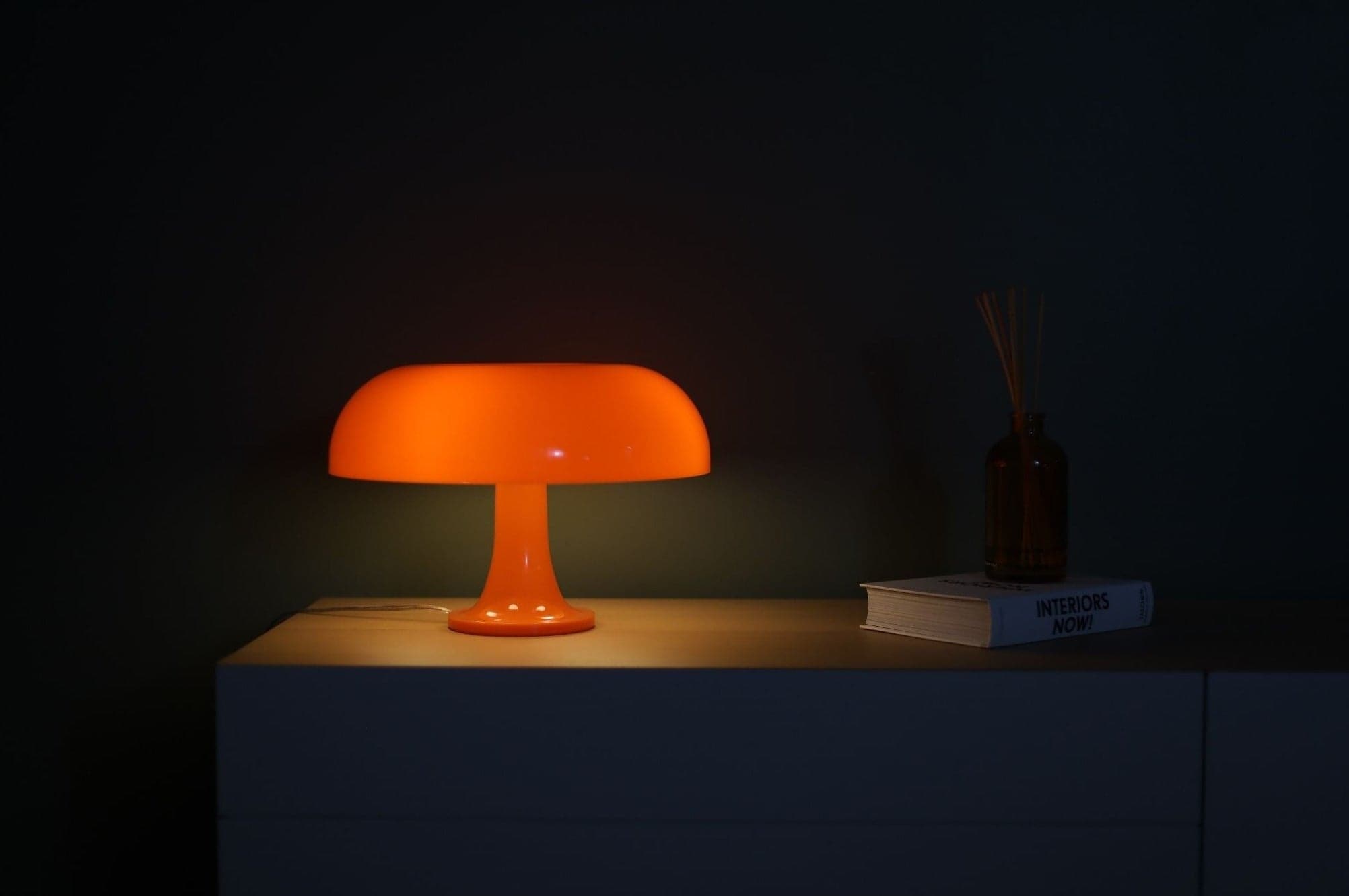 Iris Mushroom Table Lamp - The Feelter