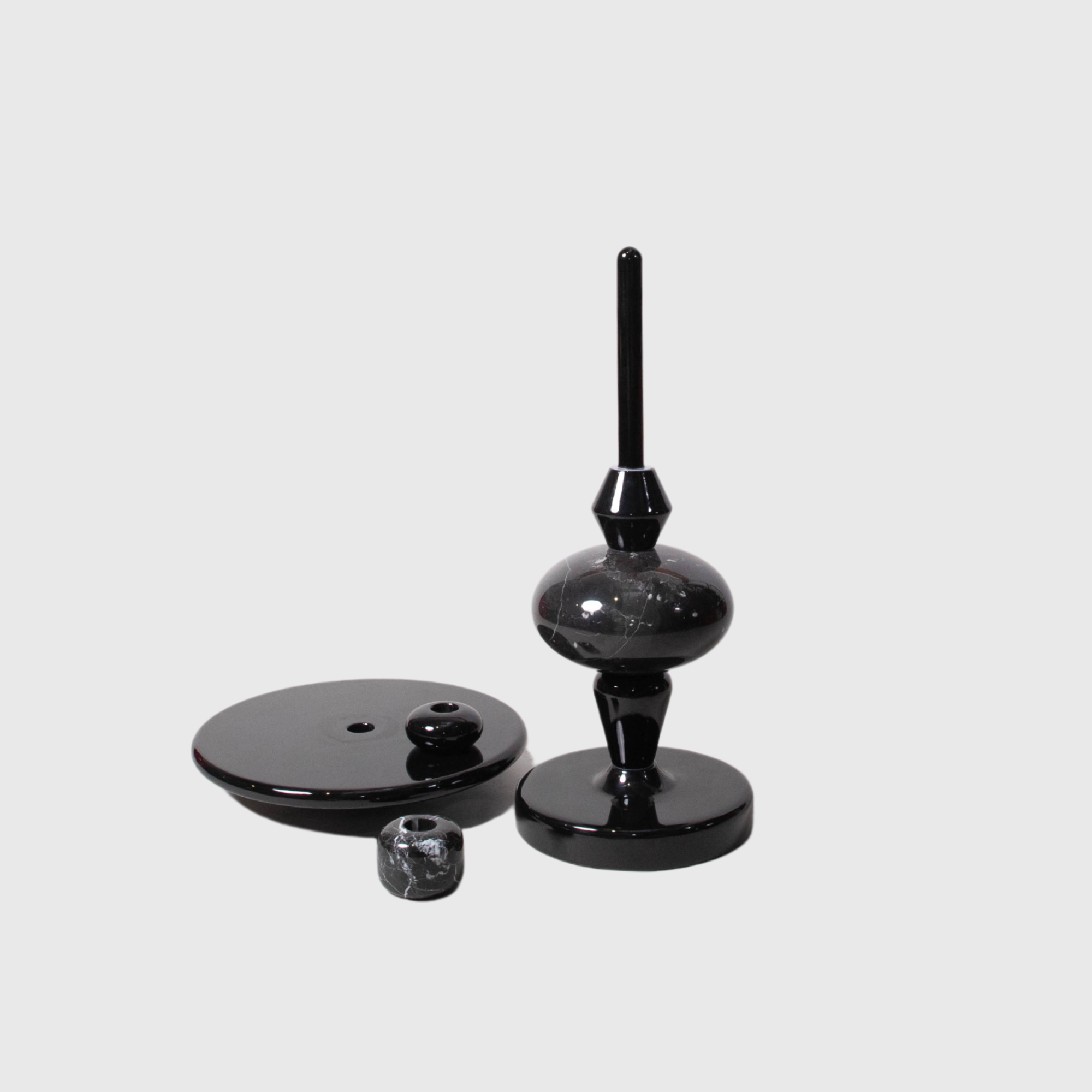 Shuffle Side Table Replica | The Feelter