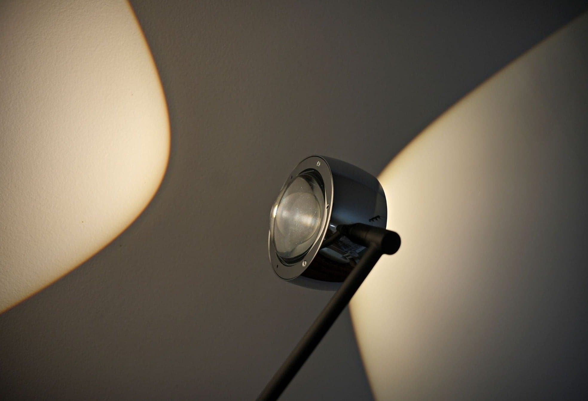 Cronus Floor Lamp - The Feelter