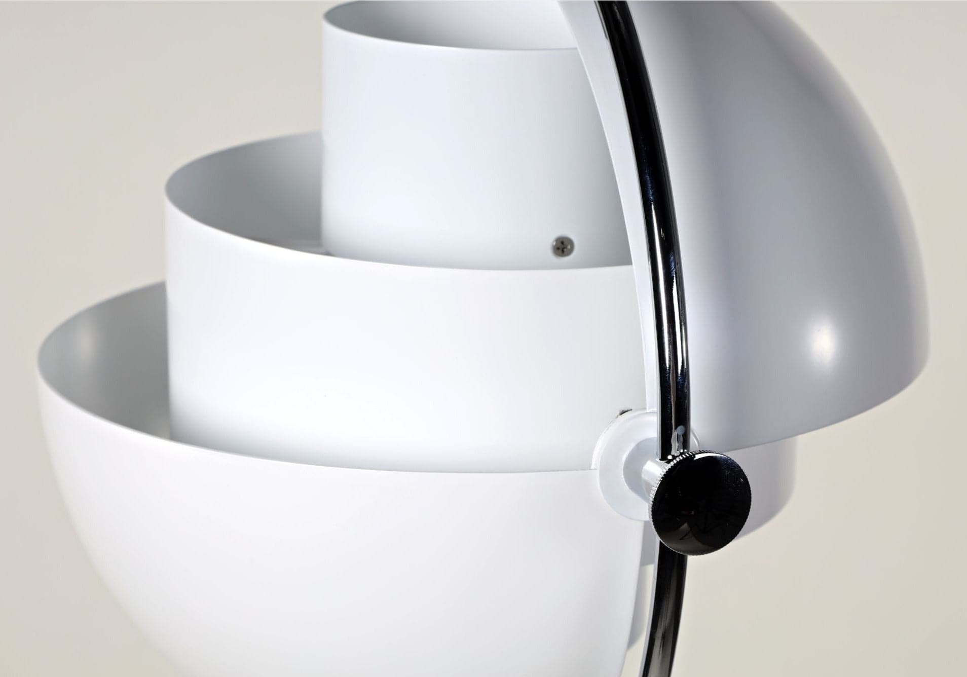 Zeus Floor Lamp - The Feelter