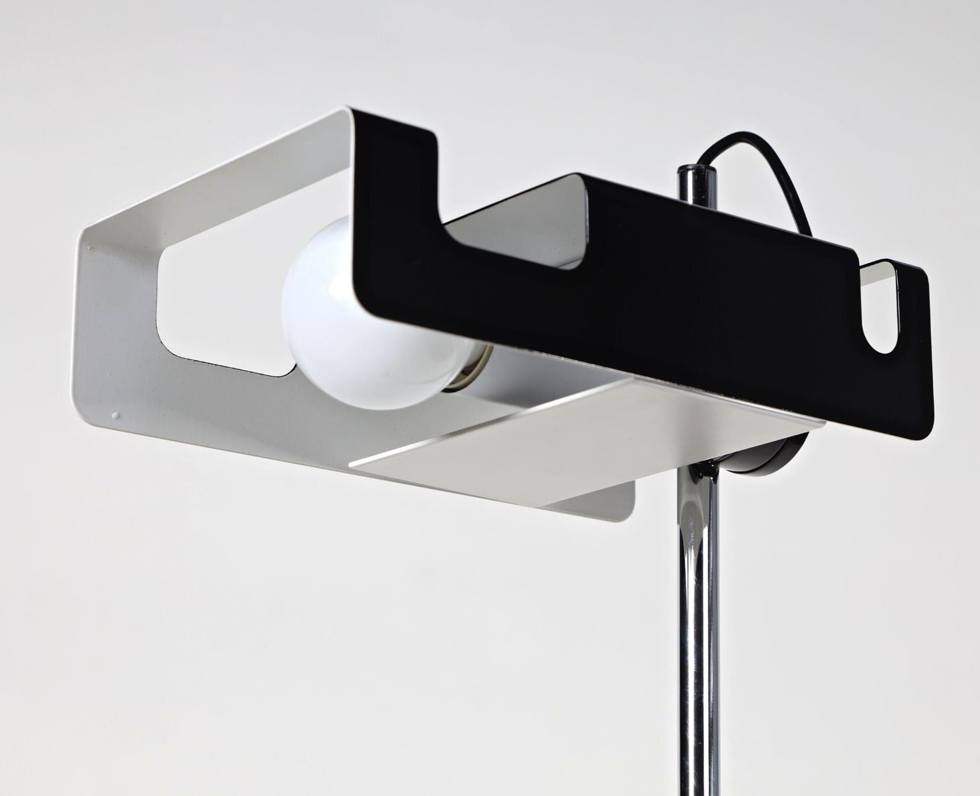 Helios Floor Lamp